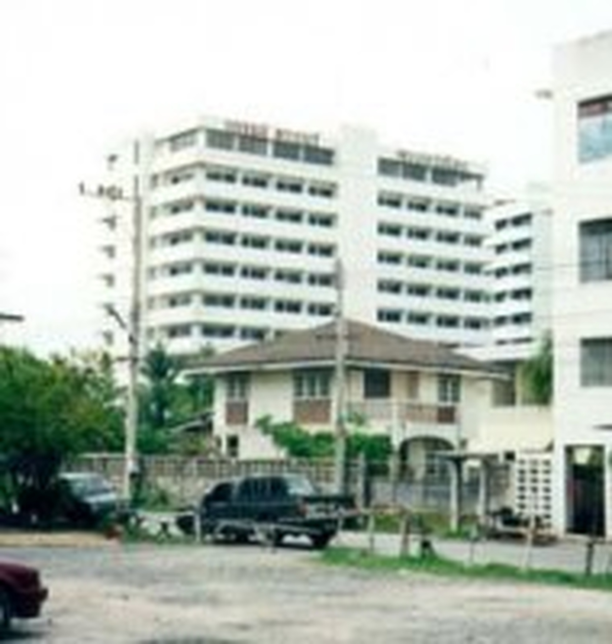ทรัพย์สถาบันโดย SCB คอนโด แกรนด์ทาวเวอร์ คอนโดมิเนียม (Grand Tower Condominium)