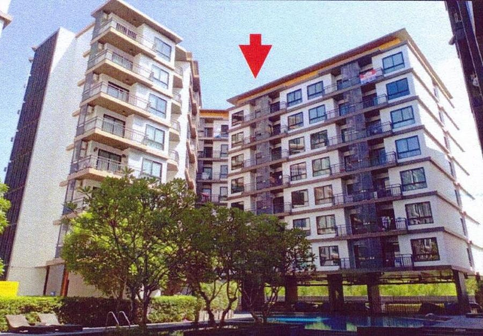 ทรัพย์สถาบันโดย ธอส คอนโด ลิฟวิ่ง อเวนิว คอนโด บางแสน (Living Avenue Condo Bangsaen)
