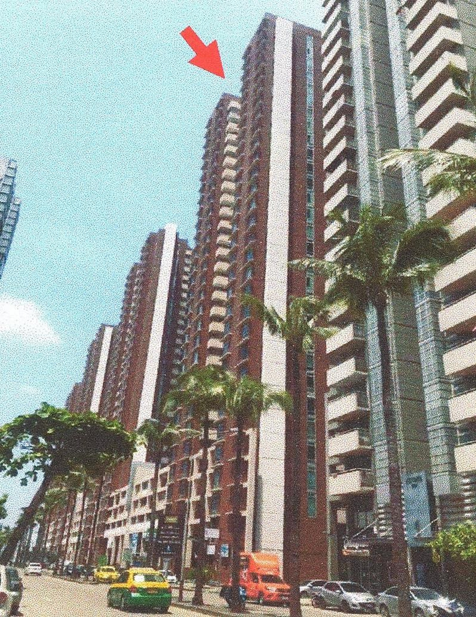 ทรัพย์สถาบันโดย ธอส. คอนโด เลควิว คอนโดมิเนียม เจนีวา (Lakeview Condominium Geneva)
