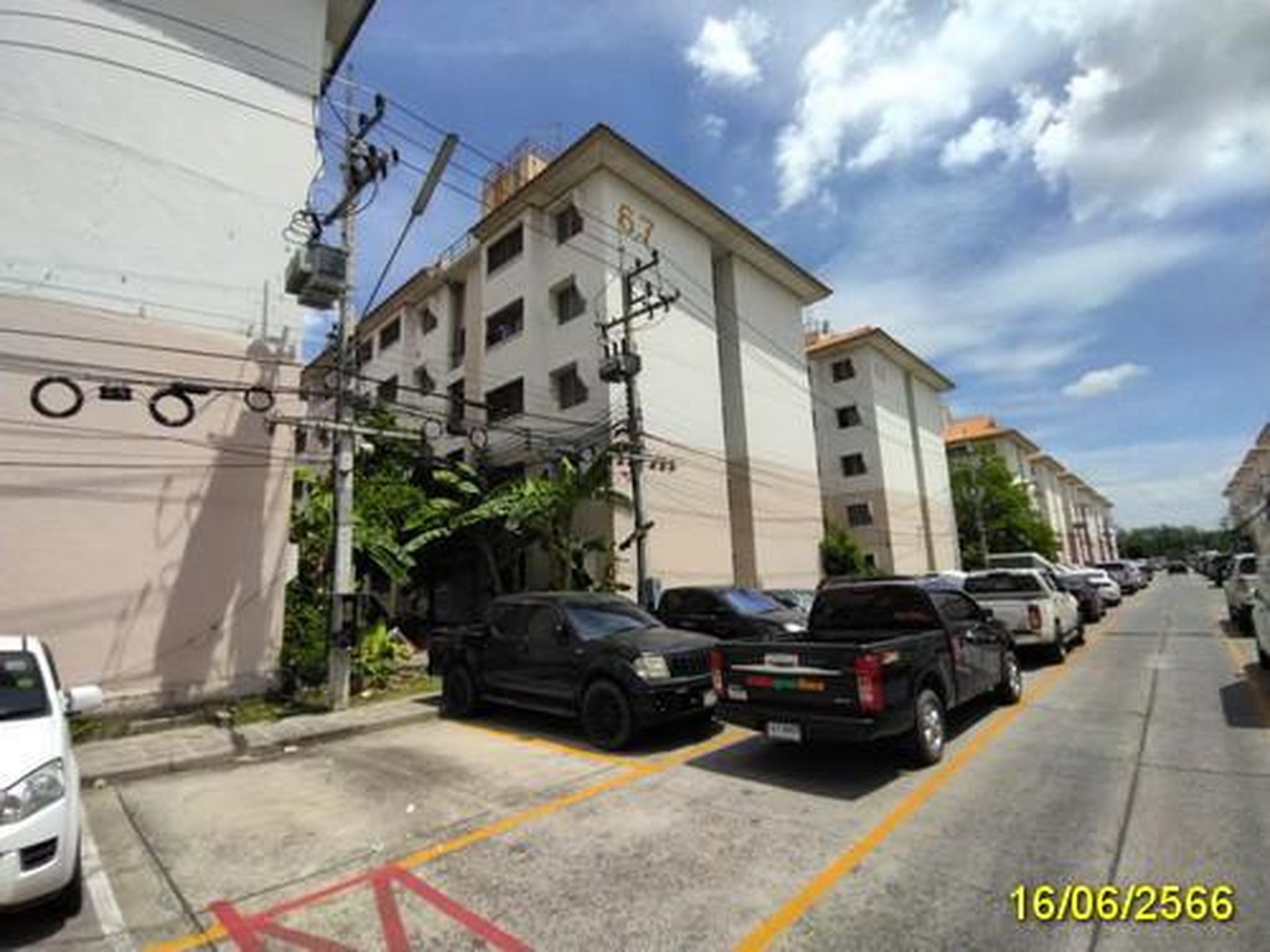ทรัพย์สถาบันโดย ธอส. คอนโด บ้านเอื้ออาทร พหลโยธิน กม.44 (Baan Ua-Athorn Phaholyothin Km.44)