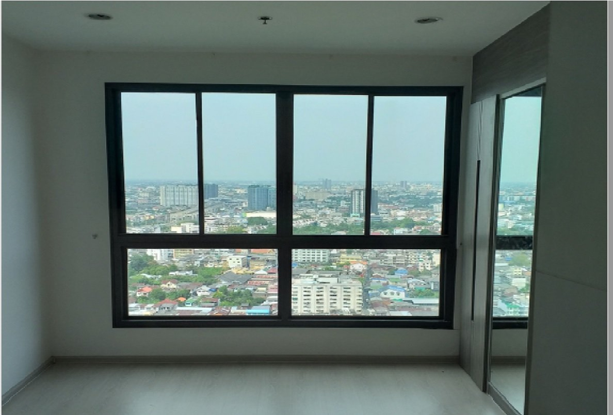 ทรัพย์สถาบันโดย SCB คอนโดติด BTS โพธิ์นิมิตร ไอดีโอ สาทร-ท่าพระ (Ideo Sathorn-Thapra)