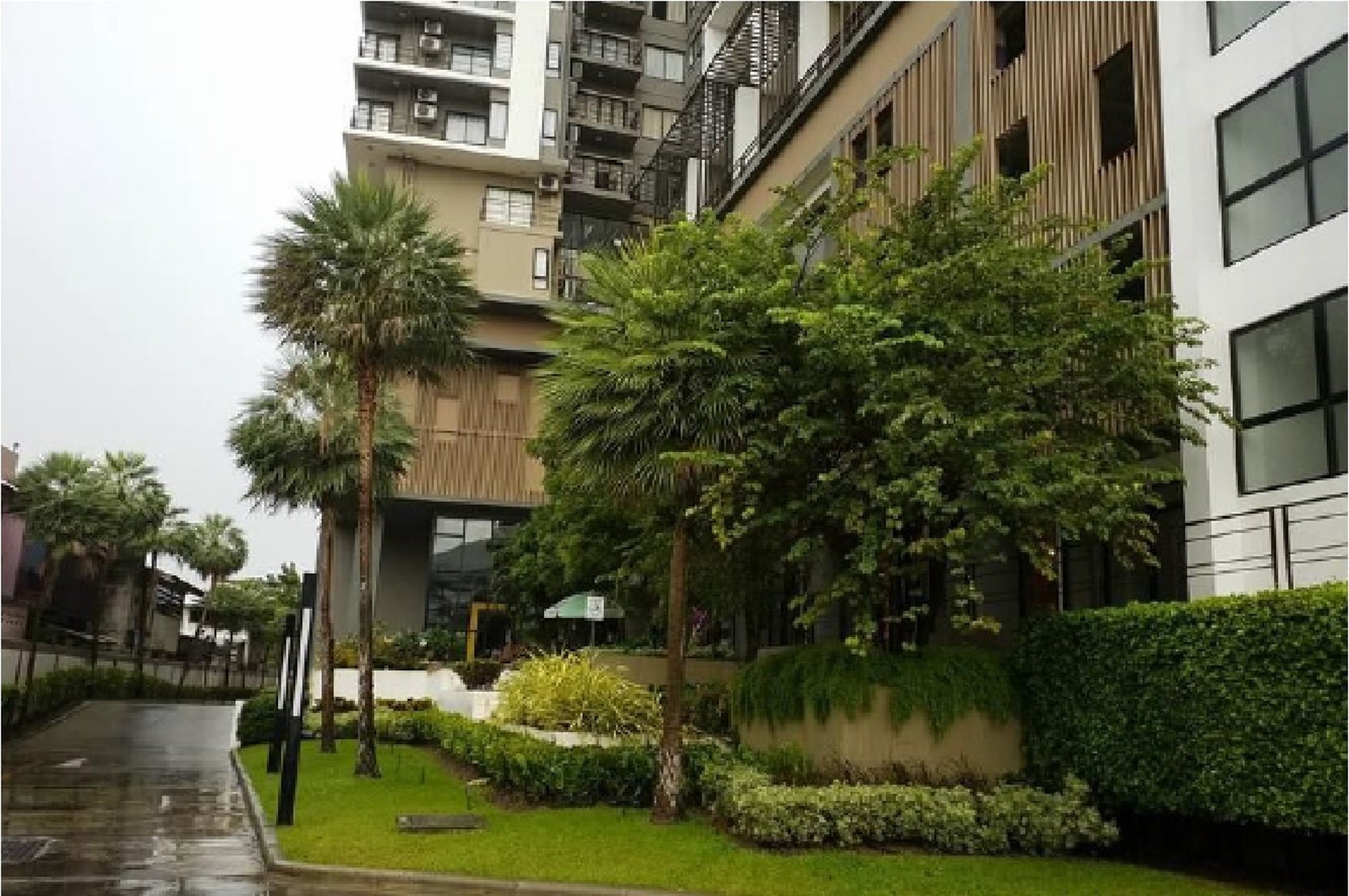 ทรัพย์สถาบันโดย SCB คอนโด พลัส คอนโดมิเนียม หาดใหญ่ 2 (Plus Condominium Hatyai 2)