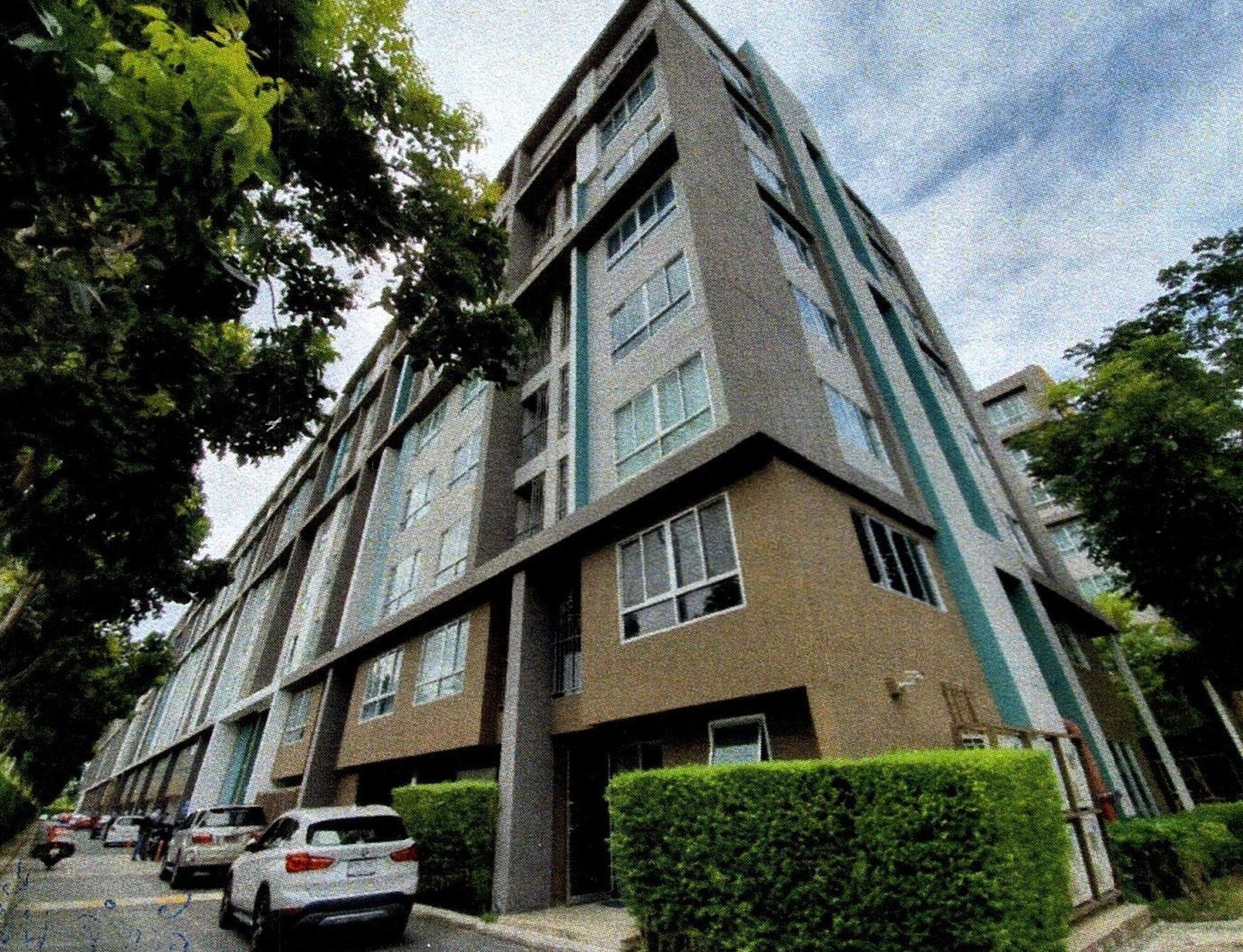 ทรัพย์สถาบันโดย ธอส คอนโด ดีคอนโด แคมปัส รีสอร์ท บางนา (dCondo Campus Resort Bangna)