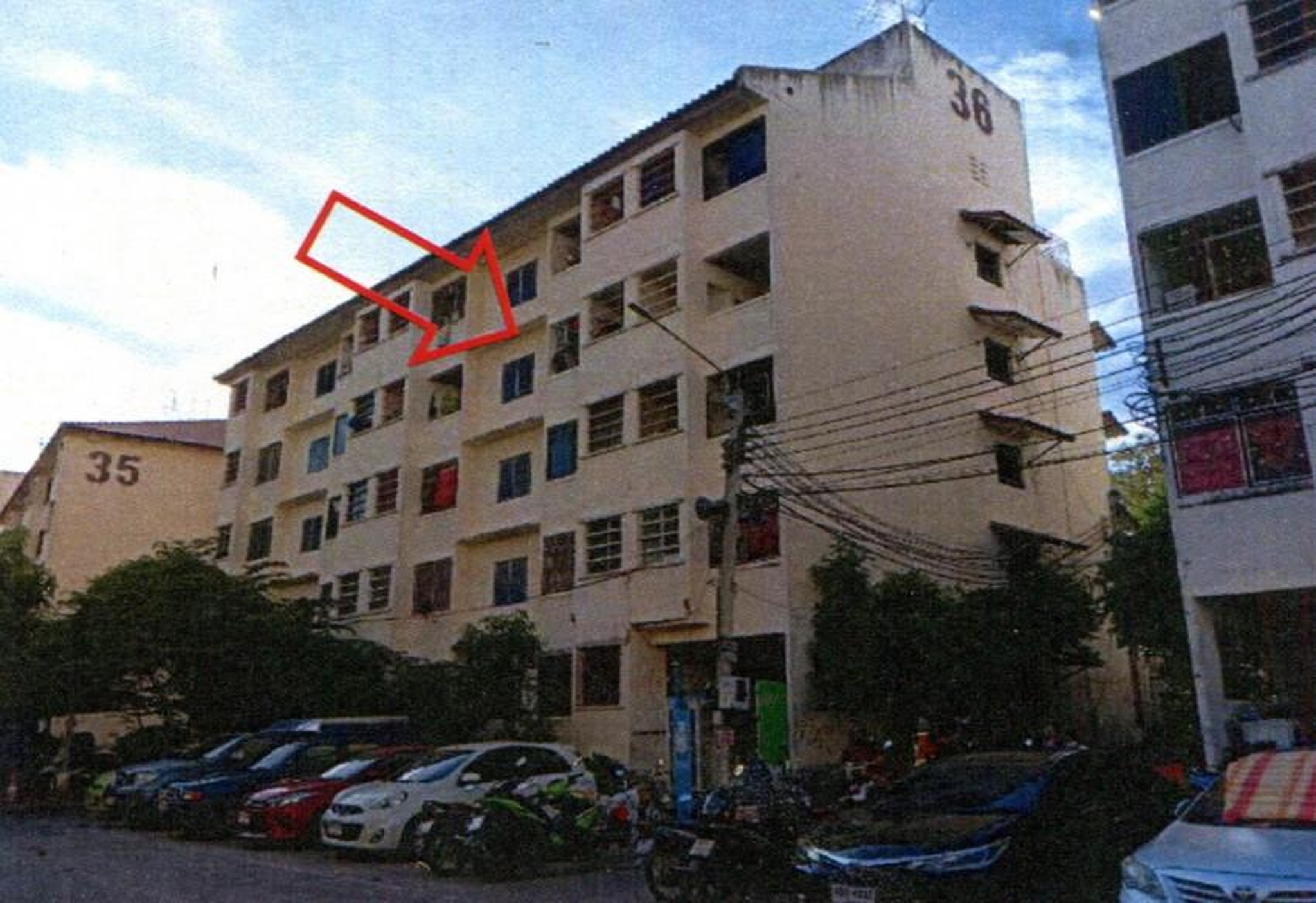 ทรัพย์สถาบันโดย ธอส คอนโด บ้านเอื้ออาทร บางโฉลง (Baan Ua-Athorn Bang Chalong)