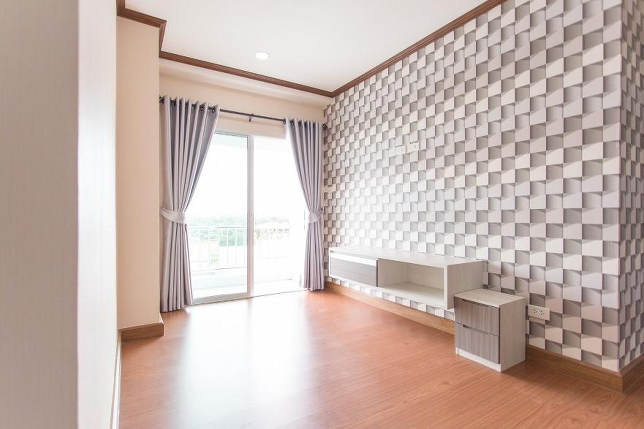 ทรัพย์สถาบันโดย ธอส คอนโด ธาดาคอนโดเทล บุรีรัมย์ (Tada Condotel Buriram)