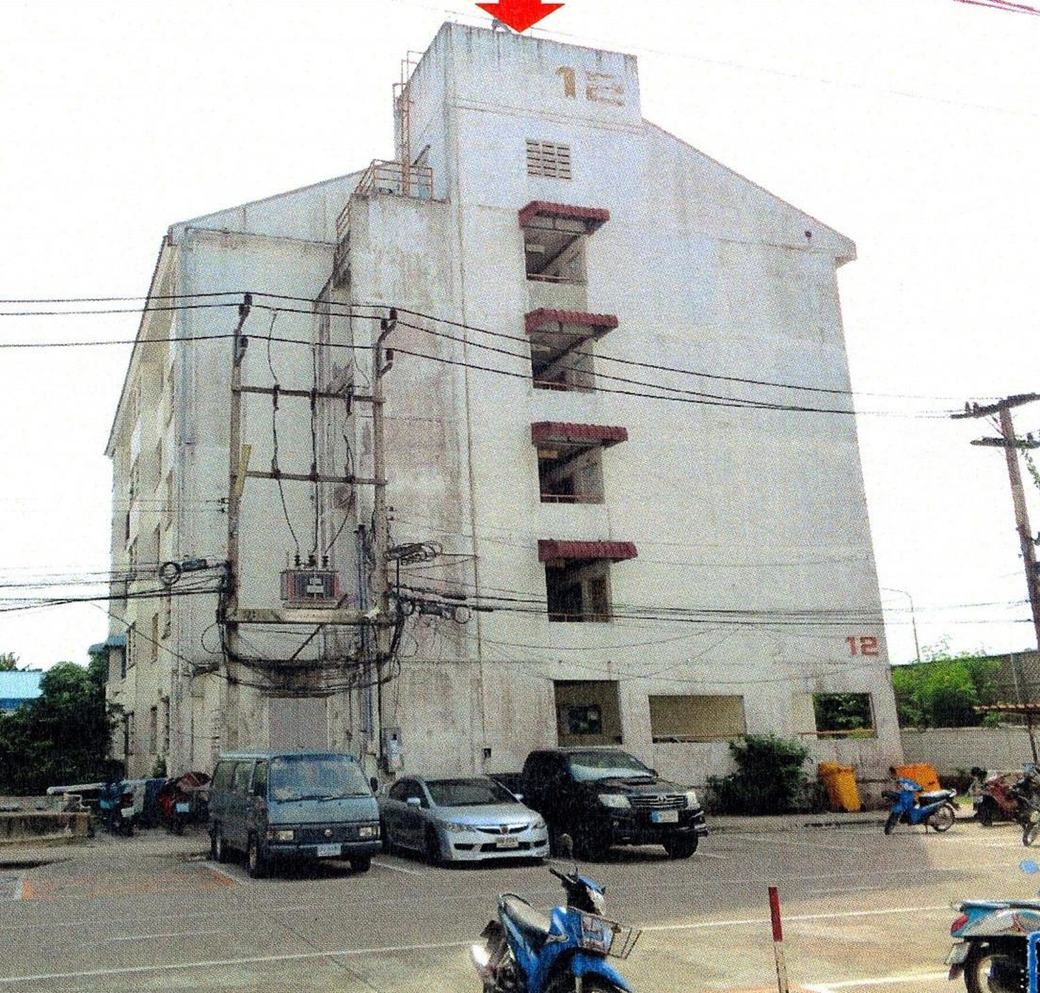 ทรัพย์สถาบันโดย ธอส คอนโด บ้านเอื้ออาทร เศรษฐกิจ 1 (Baan Ua-Athorn Setthakit 1)