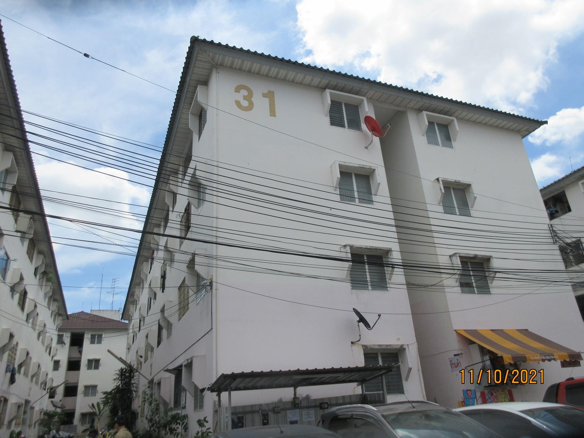 ทรัพย์สถาบันโดย ธอส คอนโด บ้านเอื้ออาทร ร่มเกล้า 1-6 (Baan Ua-Athorn Romklao 1-6)