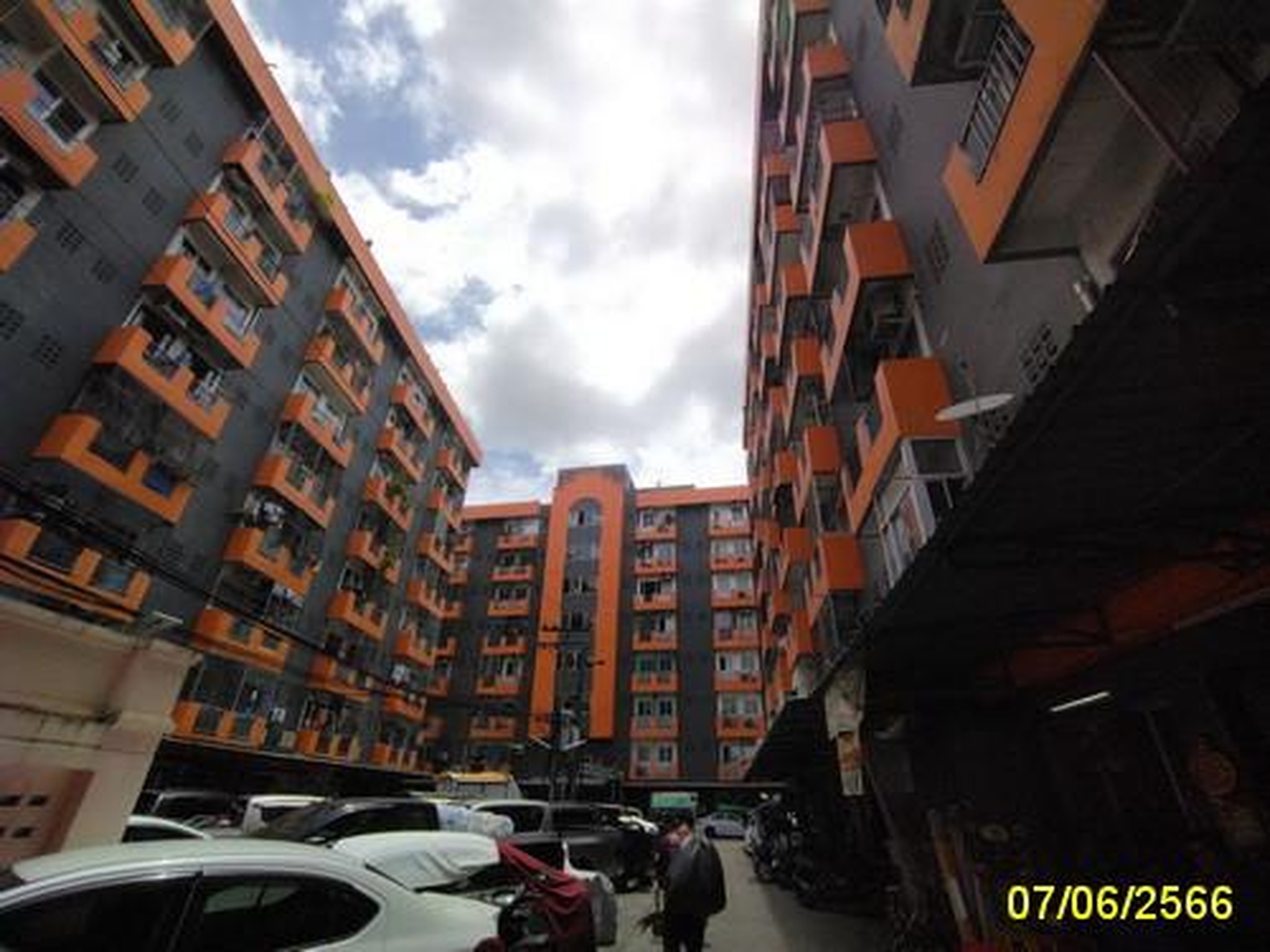 ทรัพย์สถาบันโดย ธอส คอนโด ลาดพร้าว คอนโดทาวน์ (Ladprao Condotown)