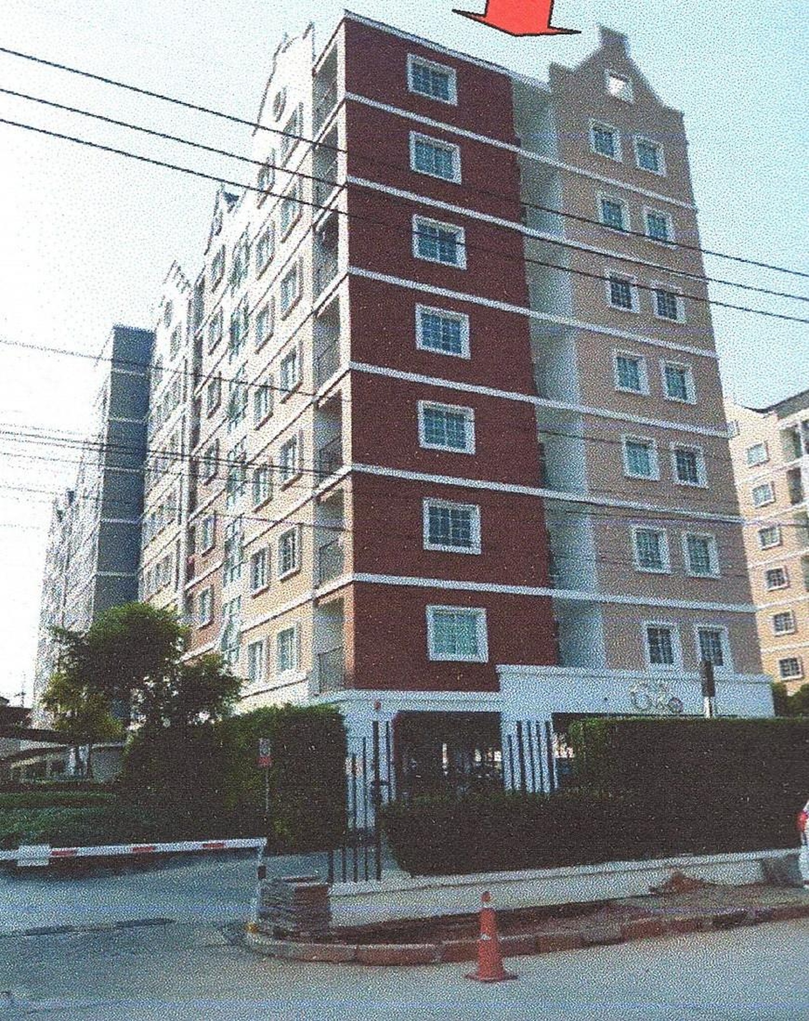 ทรัพย์สถาบันโดย ธอส. คอนโด แกรนด์ ทิวลิป คอนโดมิเนียม อ้อมน้อย (Grand Tulip Condominium Omnoi)
