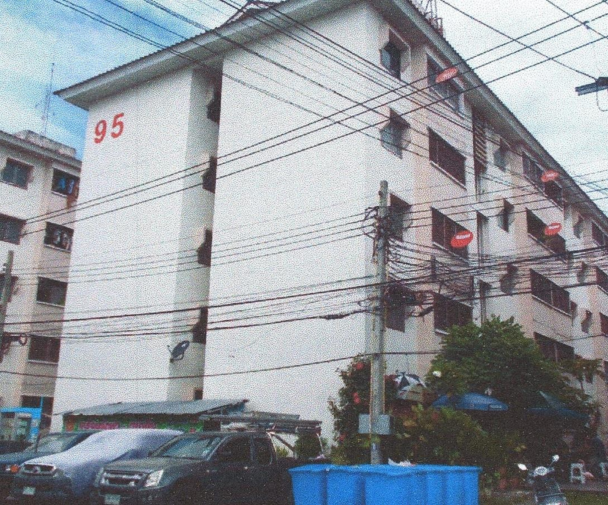 ทรัพย์สถาบันโดย GHB คอนโด บ้านเอื้ออาทร นนทบุรี (วัดกู้ 4) (Baan Ua-Athorn Wat Koo 4)