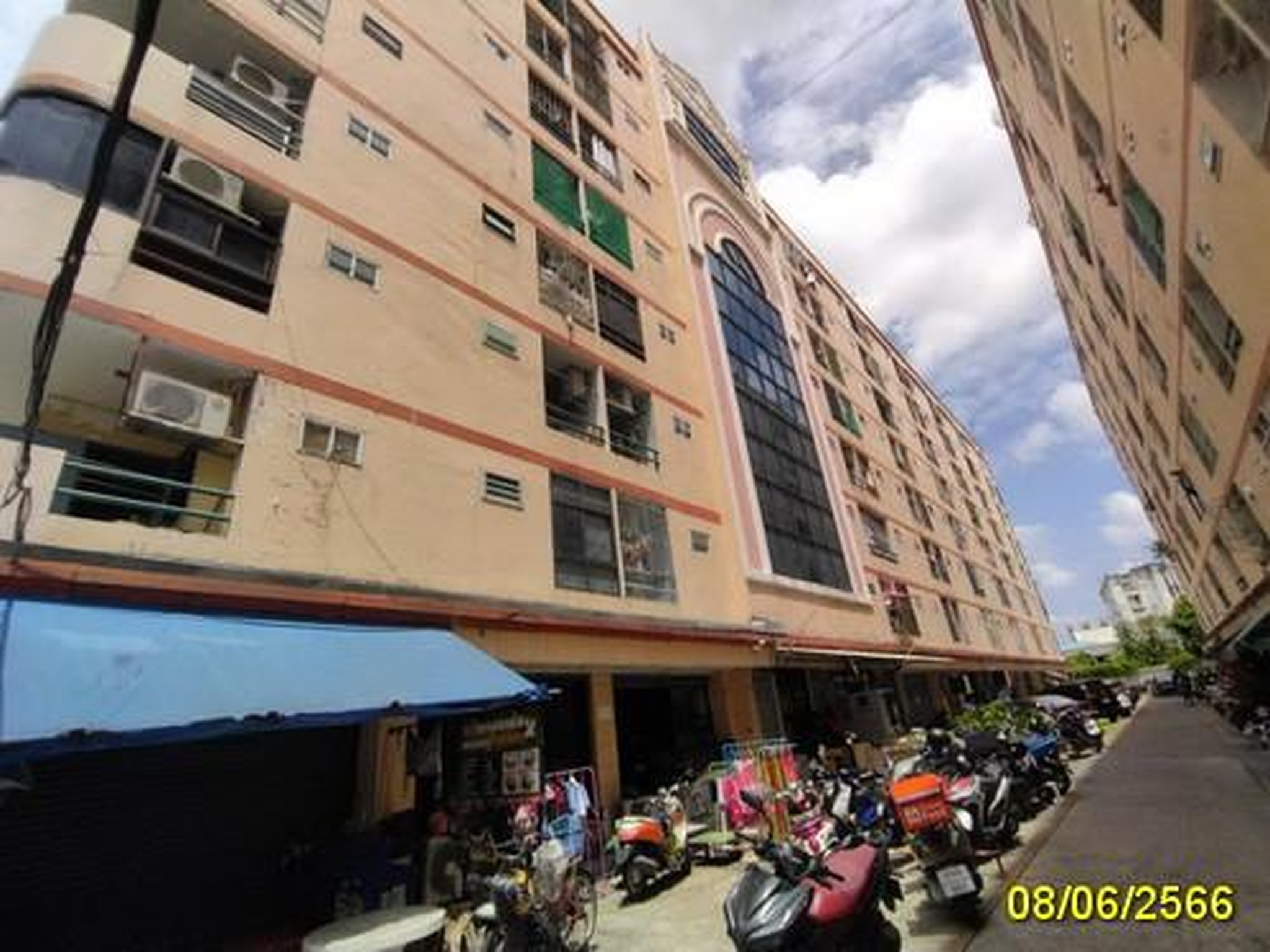 ทรัพย์สถาบันโดย GHB คอนโดติด BTS รัชโยธิน บ้านพระยาภิรมย์-รัชดา (Baan Phraya Phirom-Ratchada)