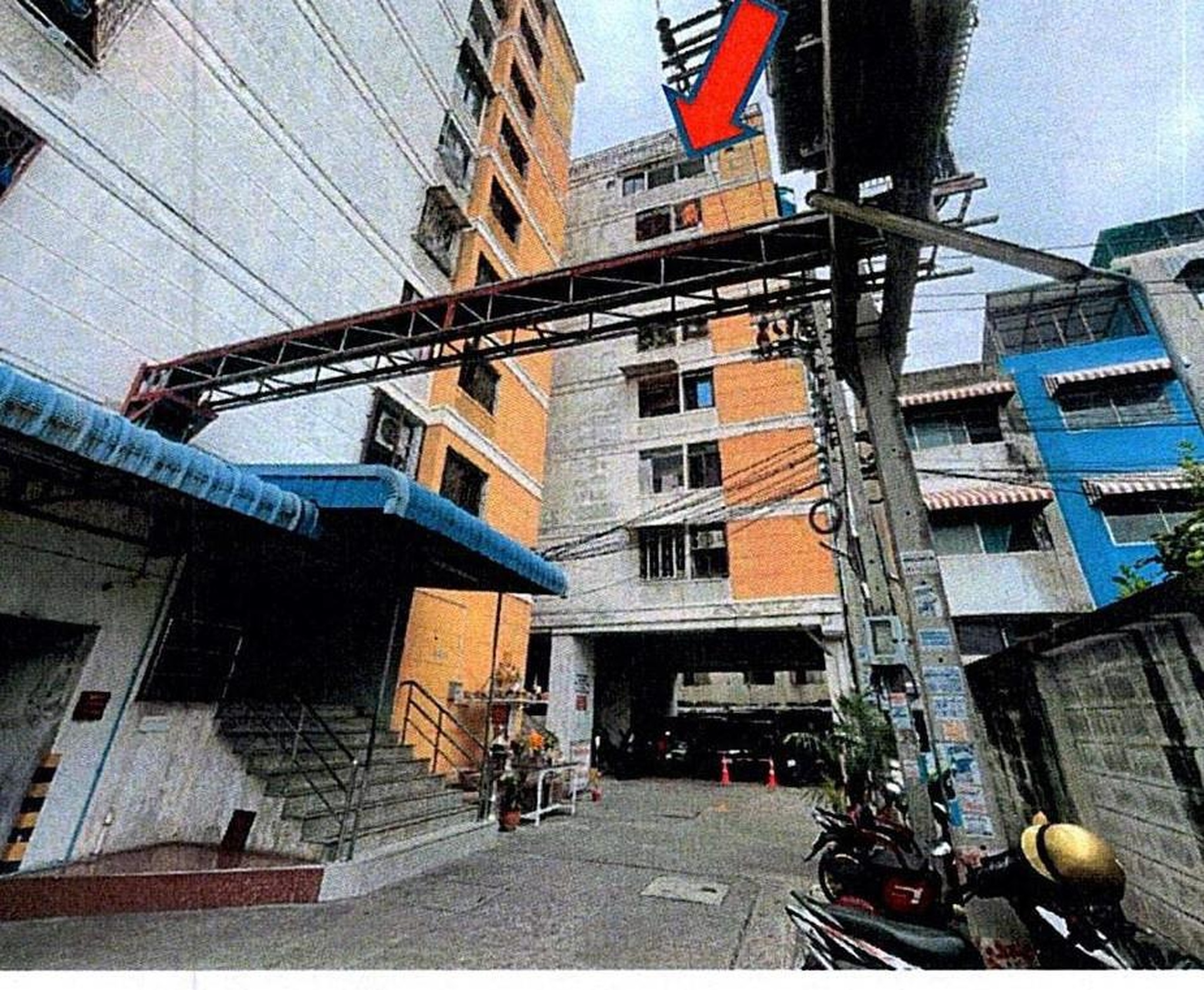 ทรัพย์สถาบันโดย GHB คอนโดติด MRT ท่าพระ ส่องแสงคอนโด (Songsaeng Condo)