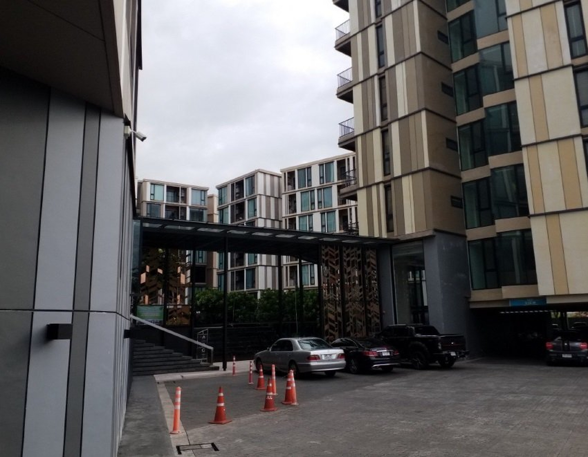 ทรัพย์สถาบันโดย SCB คอนโด เดอะ เบส อัพทาวน์-ภูเก็ต (The Base Uptown-Phuket)