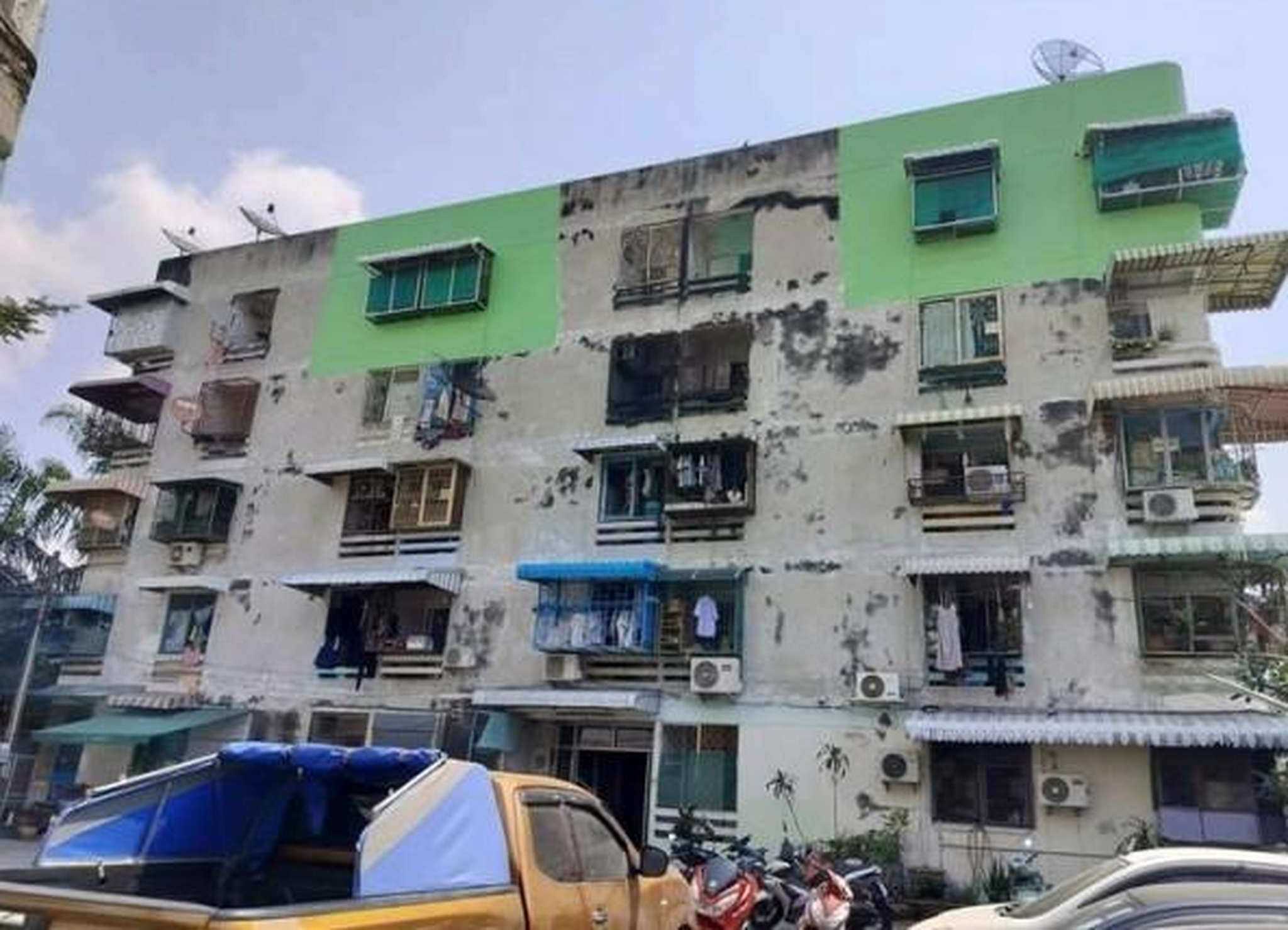 ทรัพย์สถาบันโดย GHB คอนโด สวนธนคอนโดเฮ้าส์ (Suanthon Condo House)
