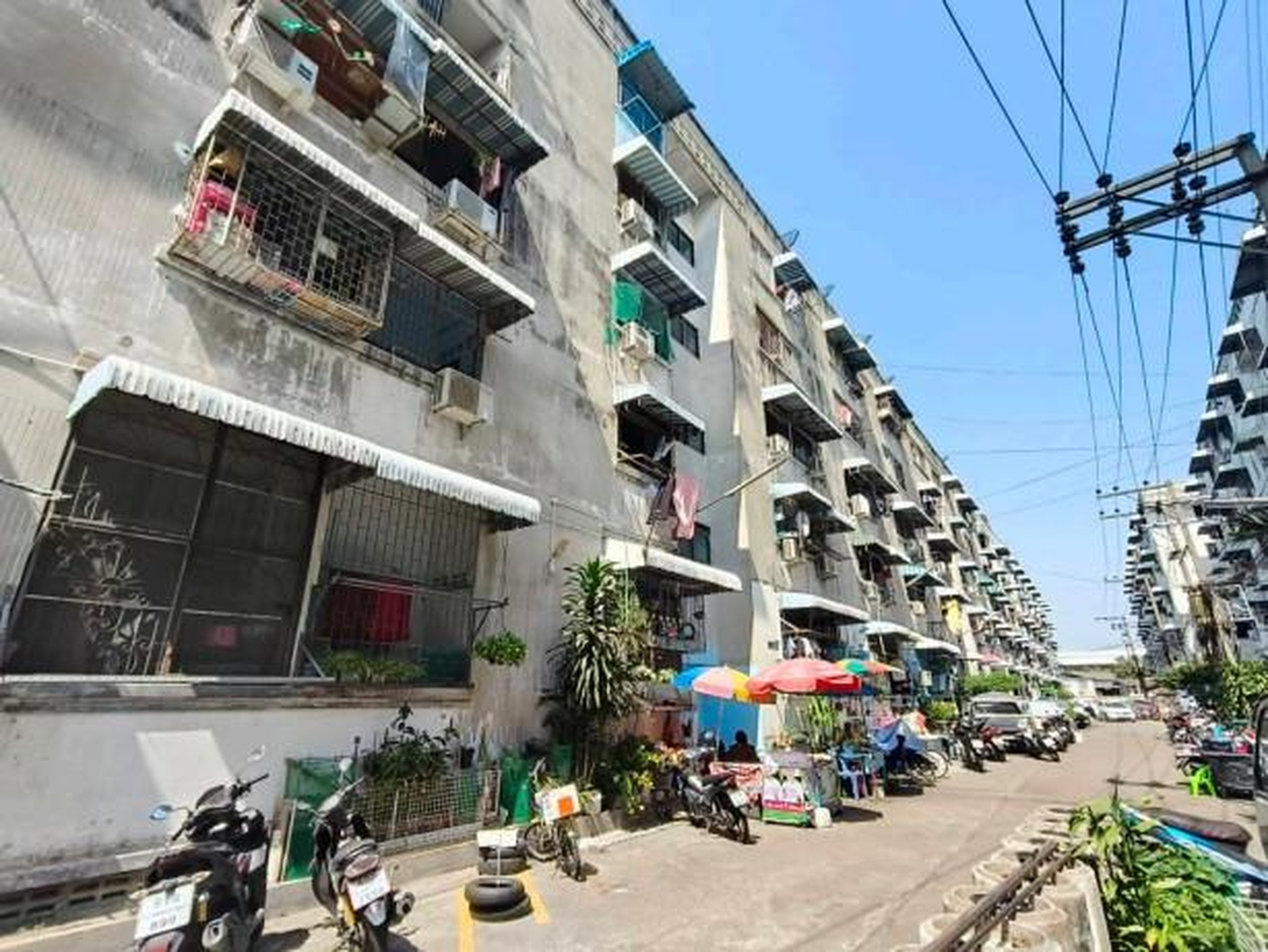 ทรัพย์สถาบันโดย GHB คอนโด พิศาลคอนโดมิเนียม (Phisan Condominium)