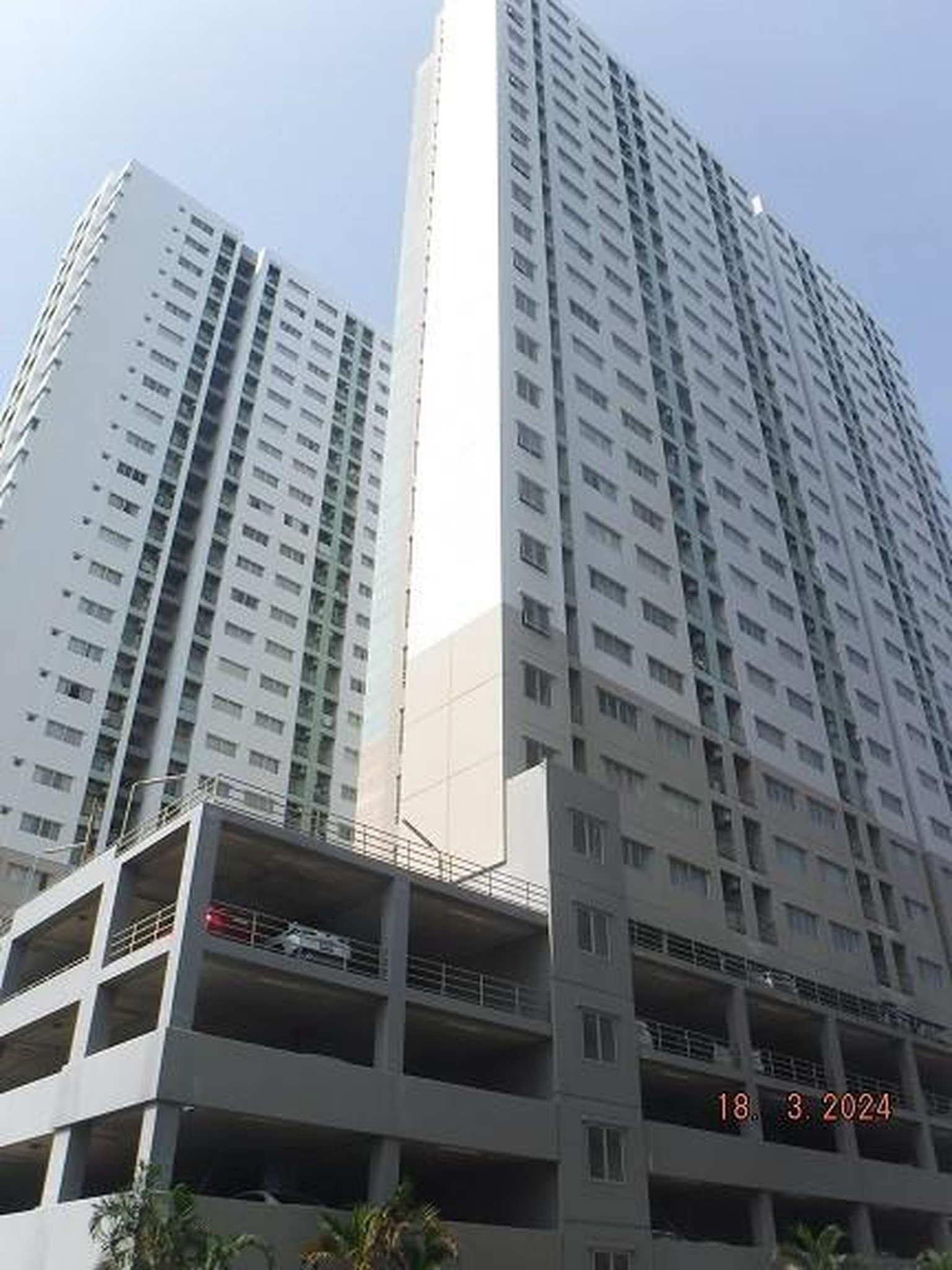 ทรัพย์สถาบันโดย GHB คอนโด ลุมพินี เมกะซิตี้ บางนา (Lumpini Mega City Bangna)