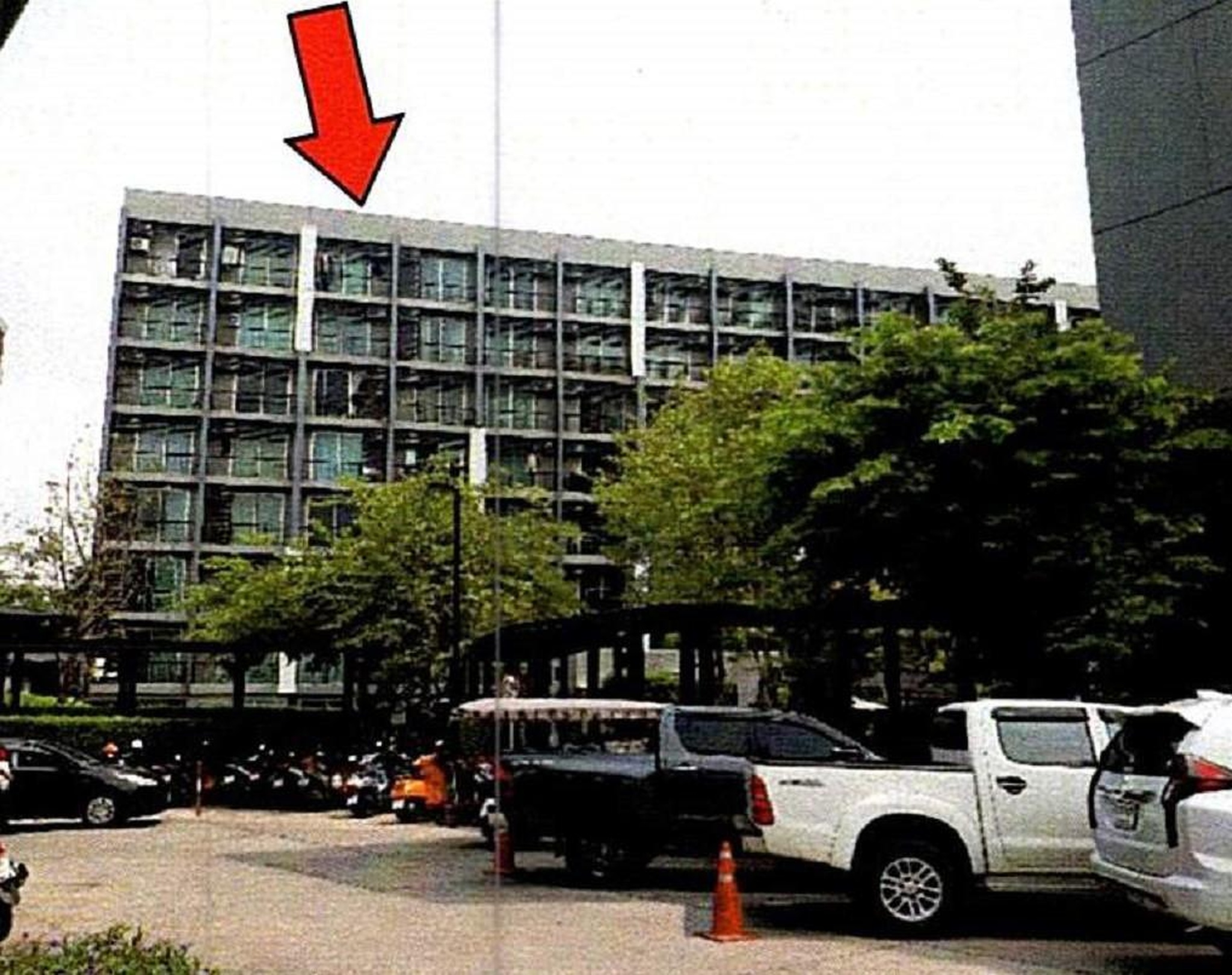 ทรัพย์สถาบันโดย GHB คอนโดติด ARL หัวหมาก เอ สเปซ มี สุขุมวิท 77 (A Space Me Sukhumvit 77)