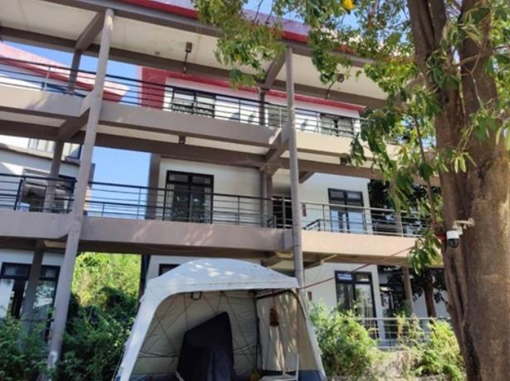 ทรัพย์สถาบันโดย GHB คอนโด ฟรีซ คอนโดมิเนียม เอแบค บางนา (Freezz Condominium ABAC Bangna)