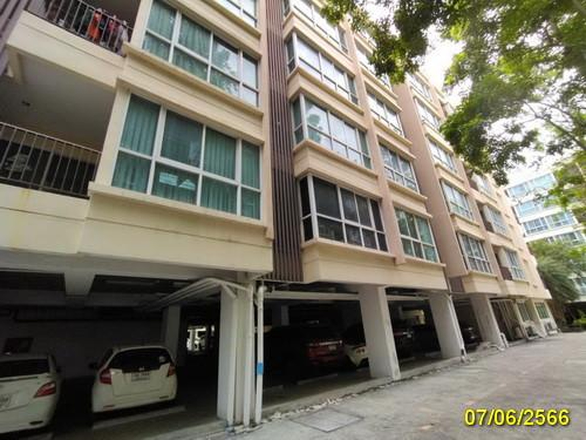 ทรัพย์สถาบันโดย GHB คอนโด แฮปปี้ คอนโด ลาดพร้าว 101 (Happy Condo Ladprao 101)