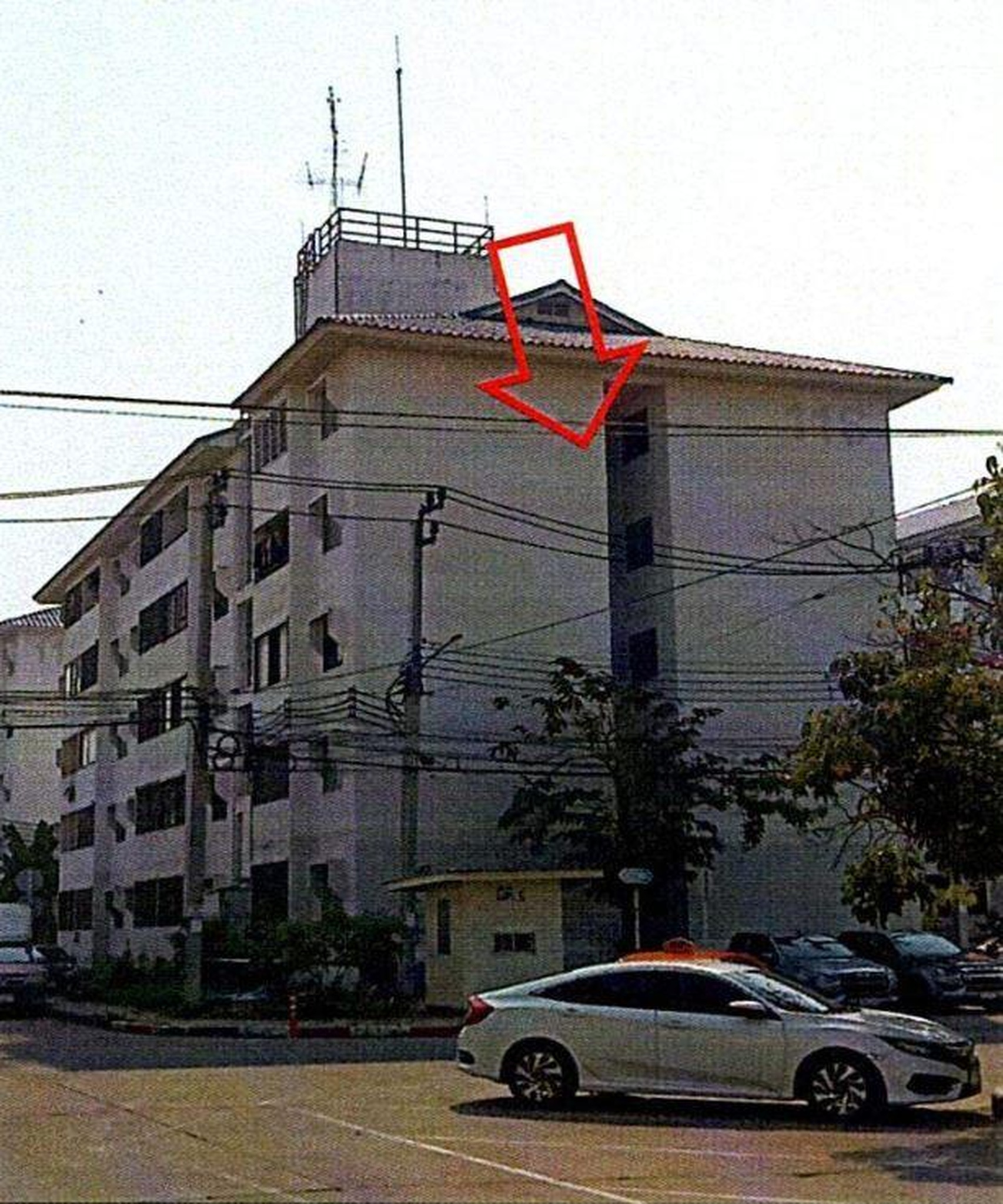 ทรัพย์สถาบันโดย GHB คอนโด บ้านเอื้ออาทร สุวรรณภูมิ 1 (วัดศรีวารีน้อย) (Baan Ua-Athorn Wat Sri Waree Noi)