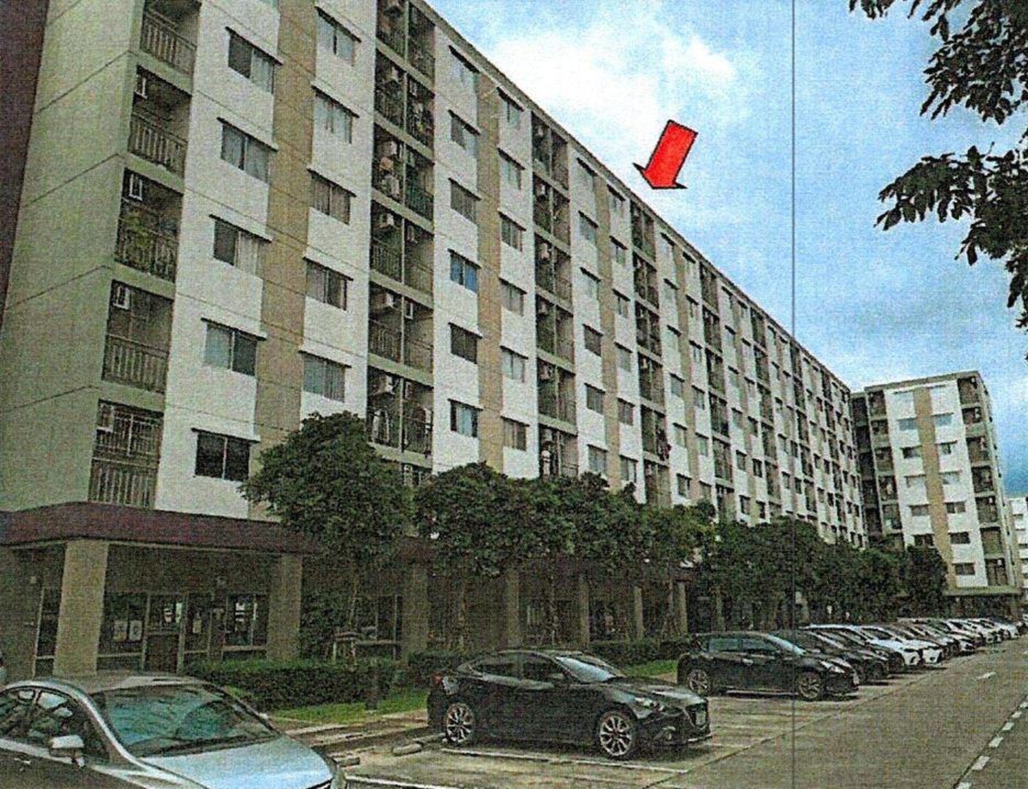 ทรัพย์สถาบันโดย GHB คอนโด ลุมพินี คอนโดทาวน์ ร่มเกล้า-สุวรรณภูมิ (Lumpini Condotown Romklao-Suvarnnabhumi)