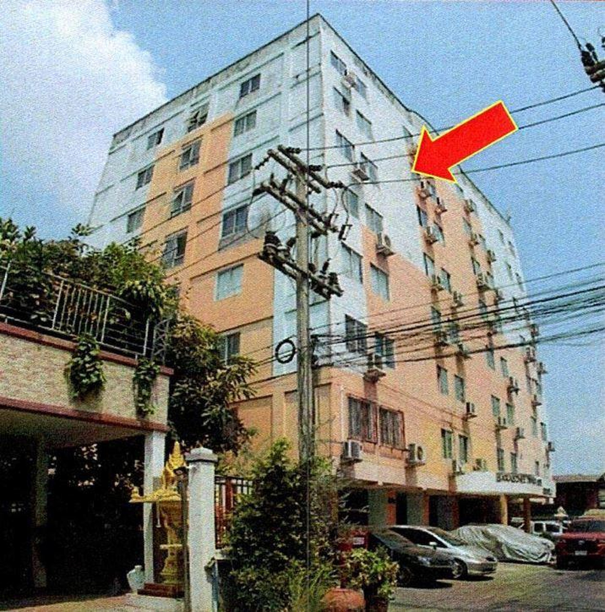 ทรัพย์สถาบันโดย GHB คอนโด สราสินี จูเนียร์สวีท คอนโดเทล (Sarasinee Junior Suite Condotel)