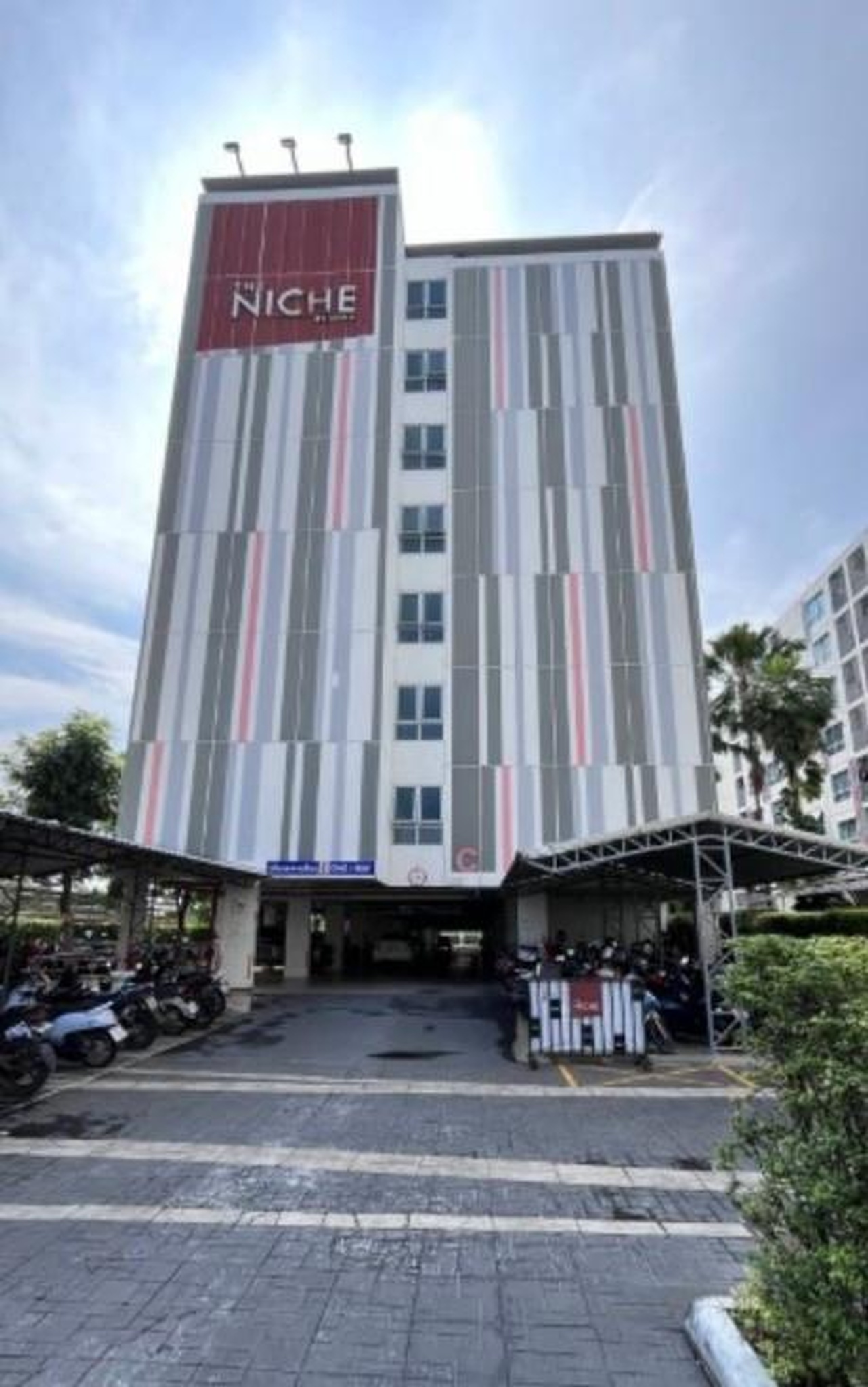 ทรัพย์สถาบันโดย GHB คอนโด เดอะ นิช ไอดี พระราม 2 (The Niche ID Rama II)