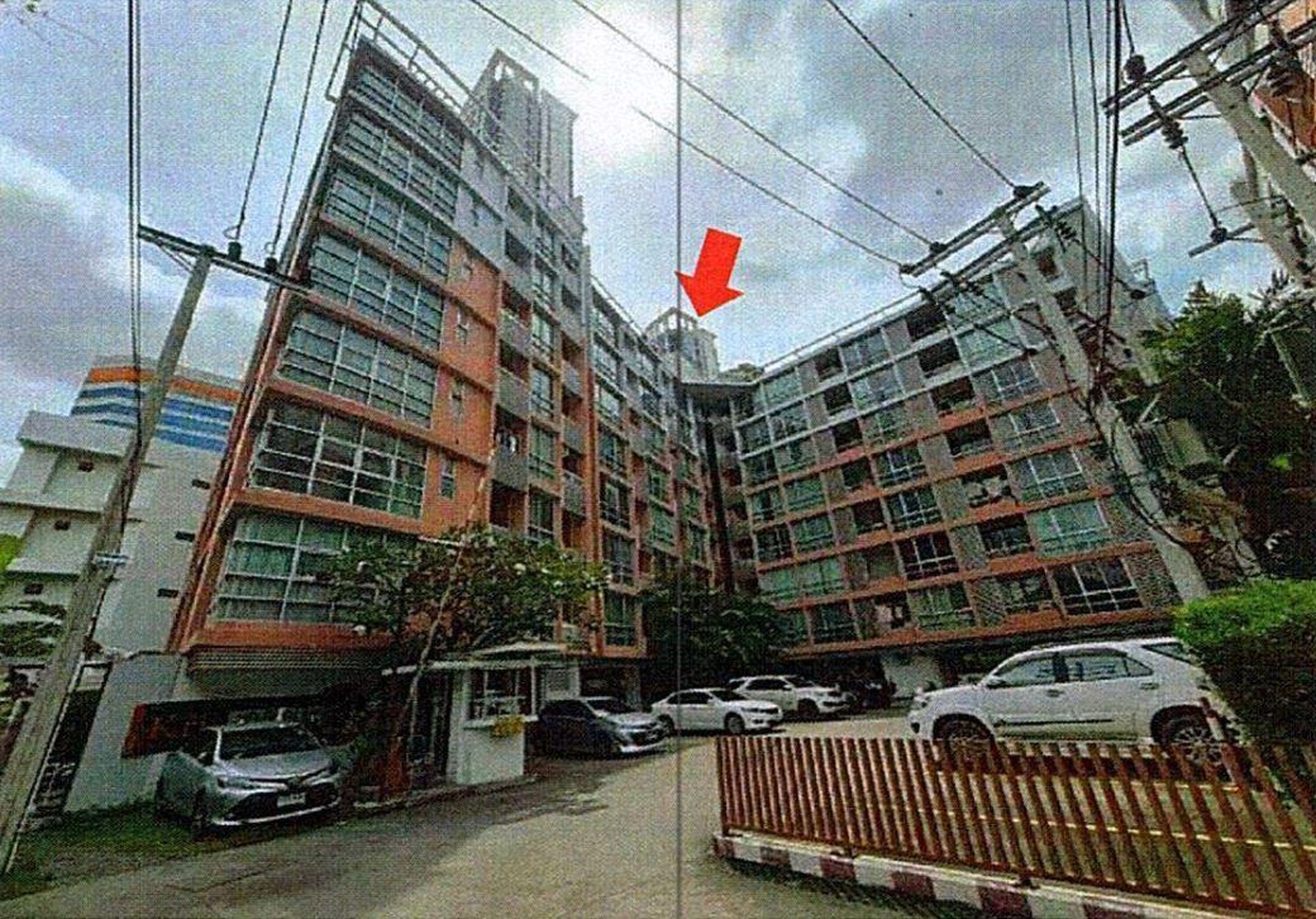 ทรัพย์สถาบันโดย GHB คอนโดใกล้ MRT สุทธิสาร เดอะ คริส รัชดา (The Kris Ratchada)