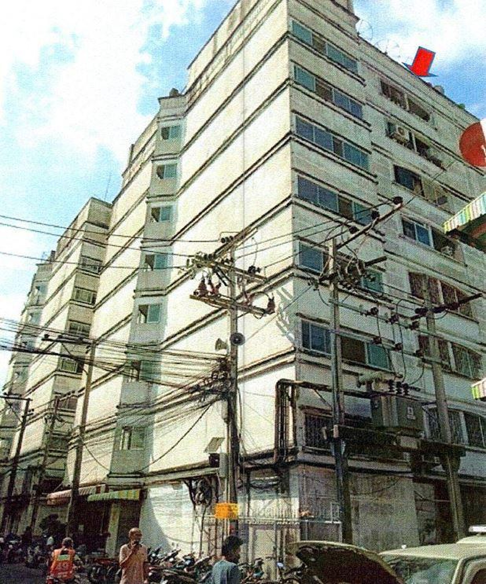 ทรัพย์สถาบันโดย GHB คอนโด ประชาร่วมใจ คอนโดทาวน์ (Pracha Ruamjai Condotown)