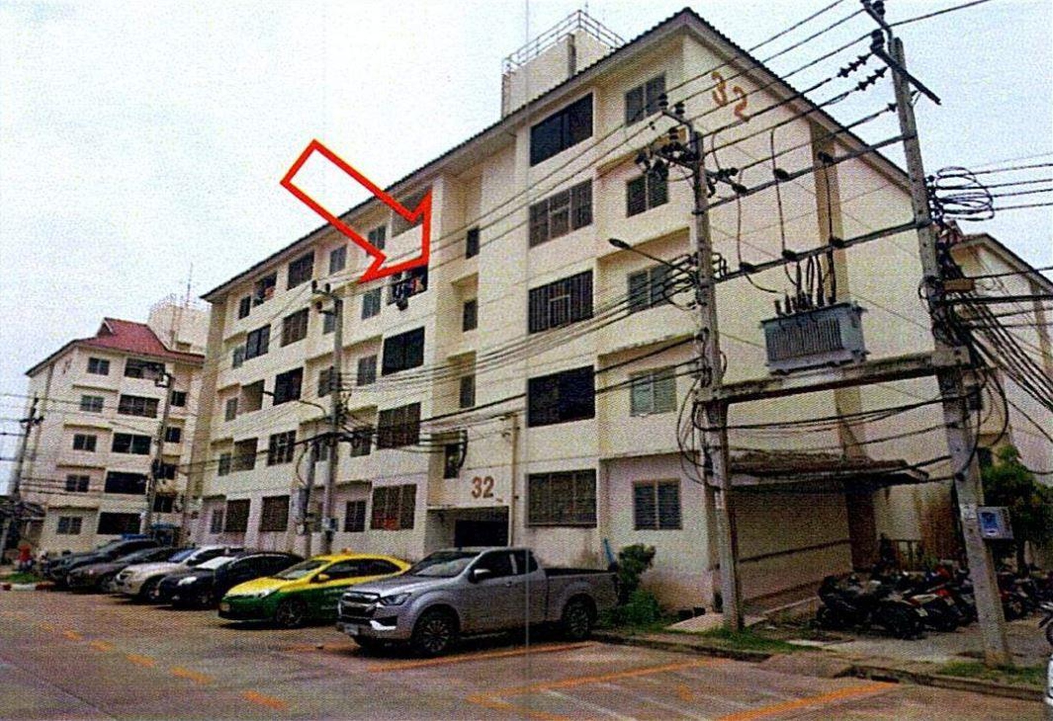 ทรัพย์สถาบันโดย GHB คอนโด บ้านเอื้ออาทร ลาดกระบัง 2 (ประชาพัฒนา) (Baan Ua-Athorn Latkrabang 2)