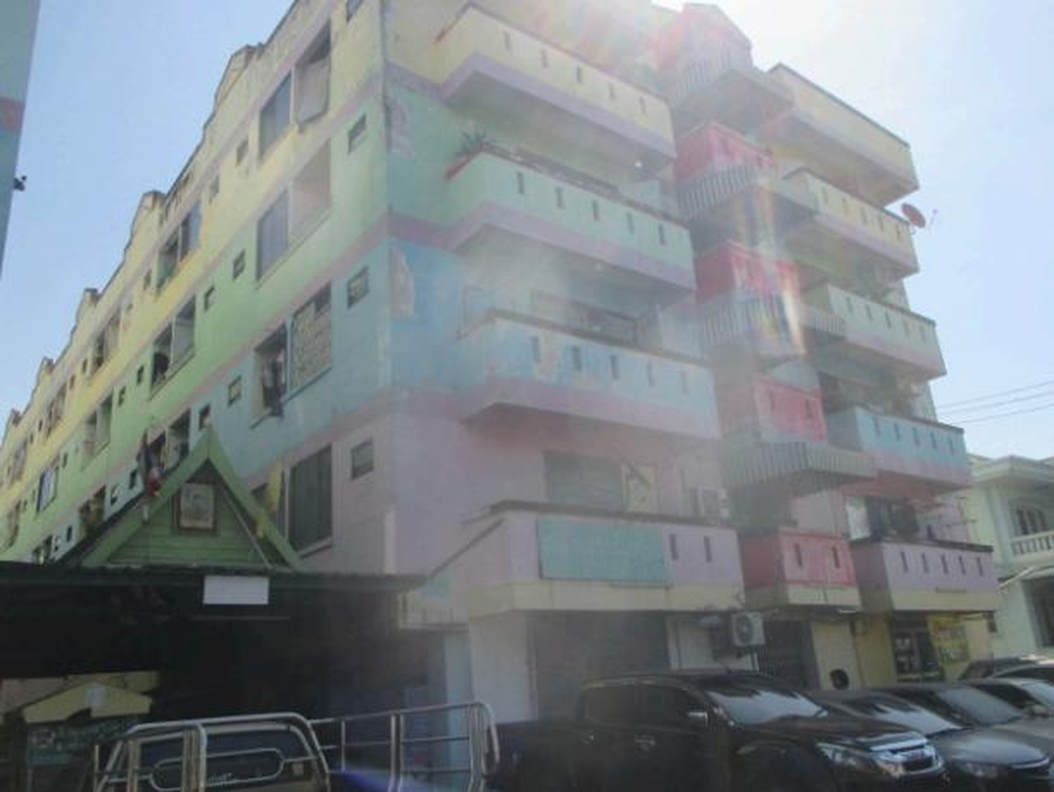 ทรัพย์สถาบันโดย GHB คอนโด กรีนการ์เด้นเพลส (Green Garden Place)