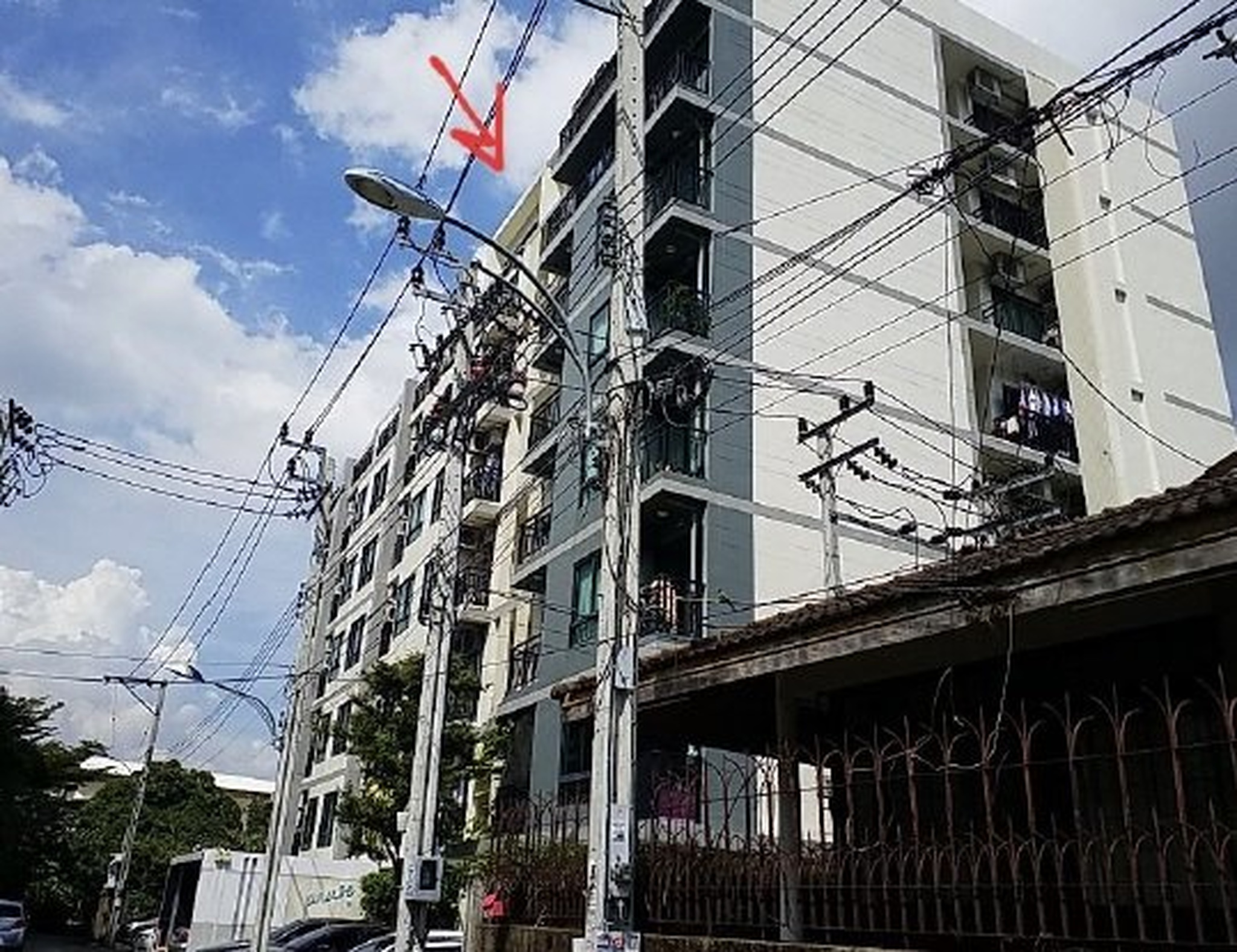 ทรัพย์สถาบันโดย SCB คอนโดใกล้ BTS แบริ่ง พอส สุขุมวิท 107 (Pause Sukhumvit 107)