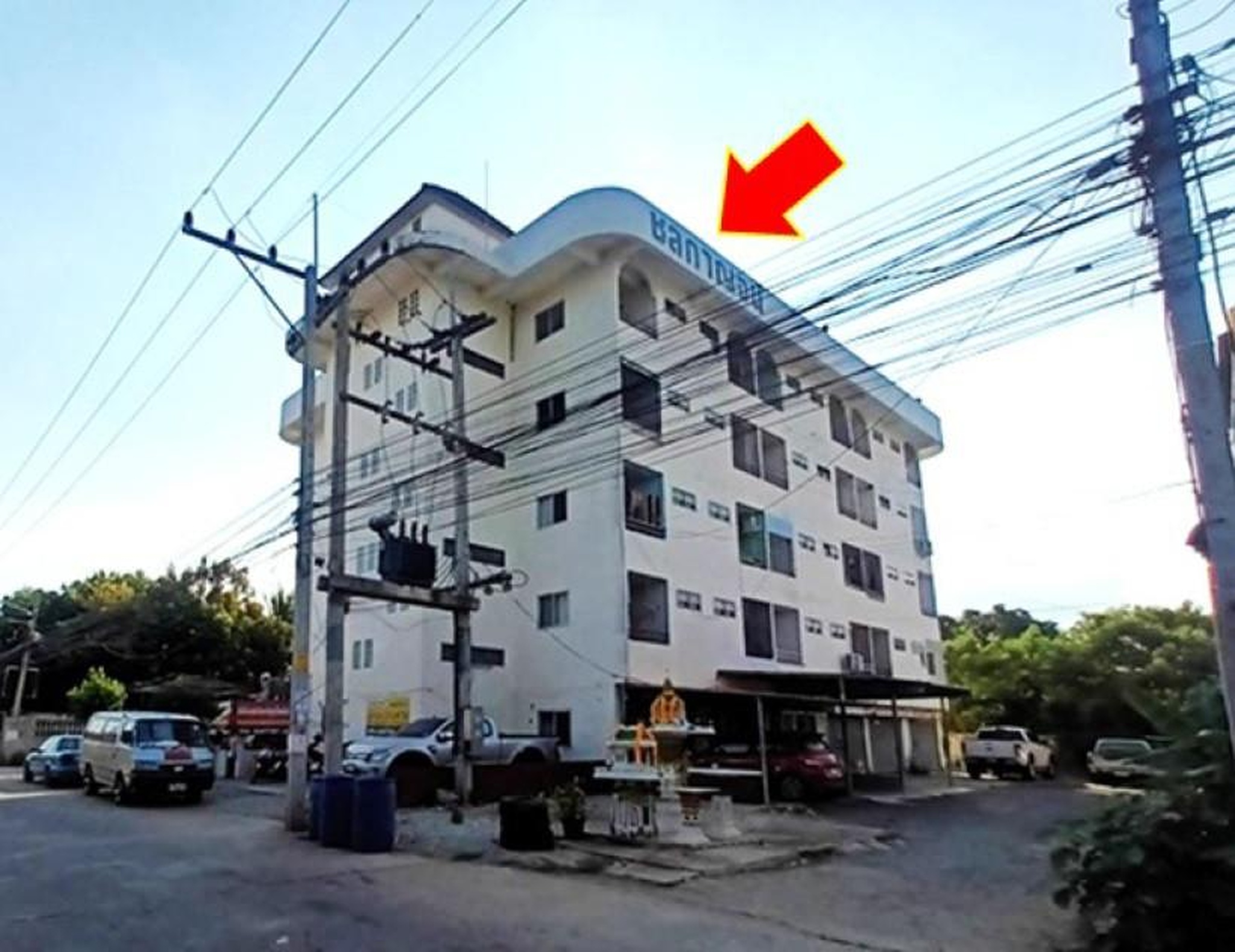 ทรัพย์สถาบันโดย GHB คอนโด ชลกาญจน์คอนโดมิเนียม (Chonlakan Condominium)