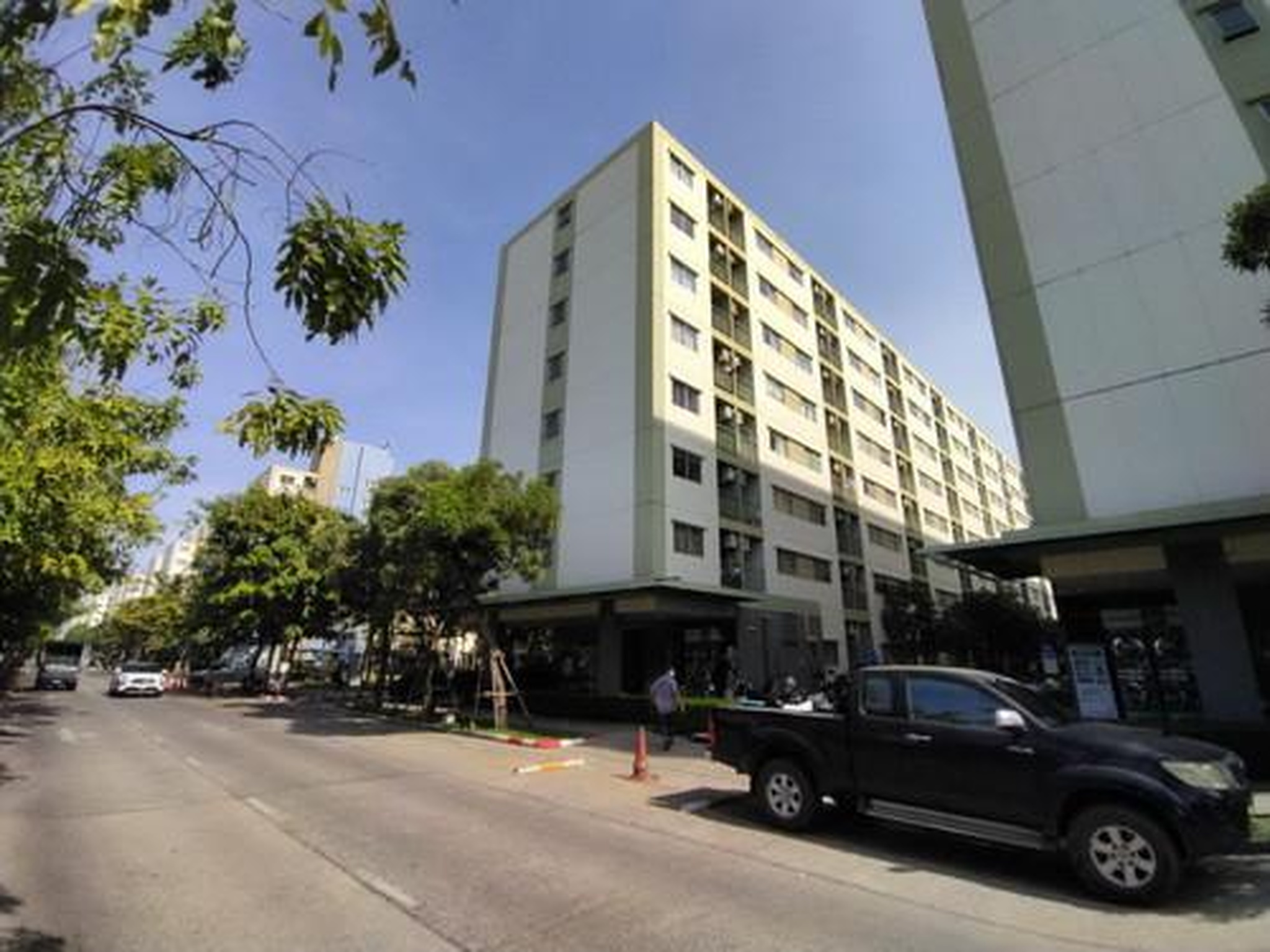 ทรัพย์สถาบันโดย GHB คอนโด ลุมพินี ทาวน์ชิป รังสิต-คลอง 1 (Lumpini Township Rangsit-Klong 1)