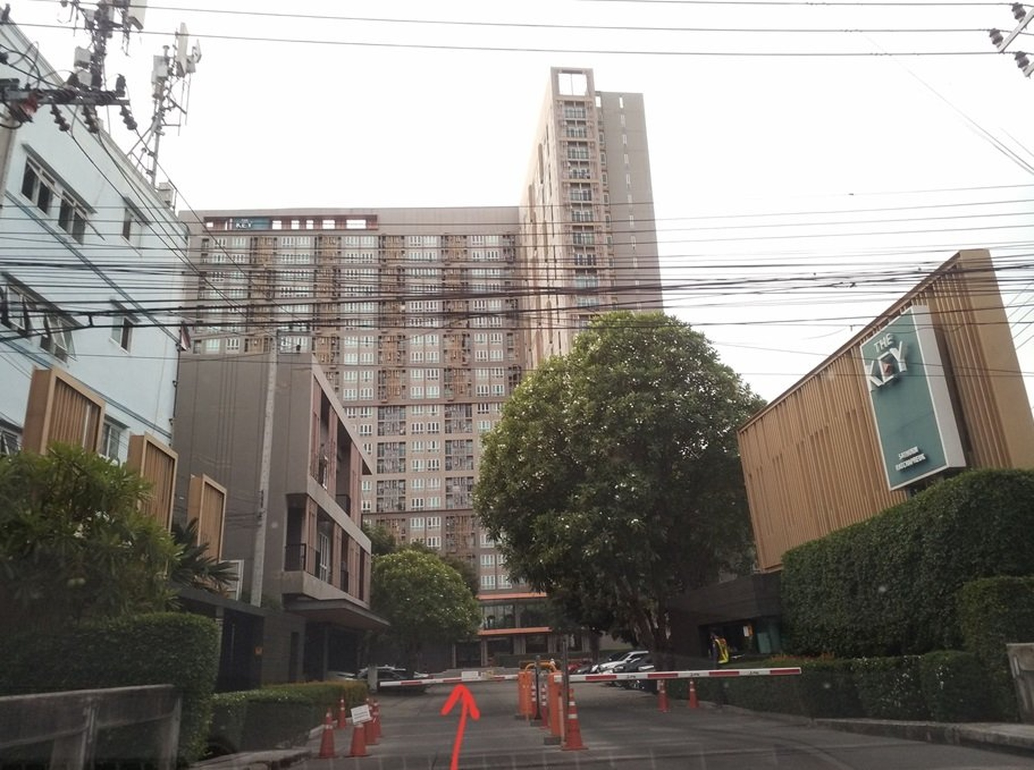 ทรัพย์สถาบันโดย SCB คอนโดใกล้ BTS วุฒากาศ เดอะ คีย์ สาทร-ราชพฤกษ์ (The Key Sathorn-Ratchaphruek)