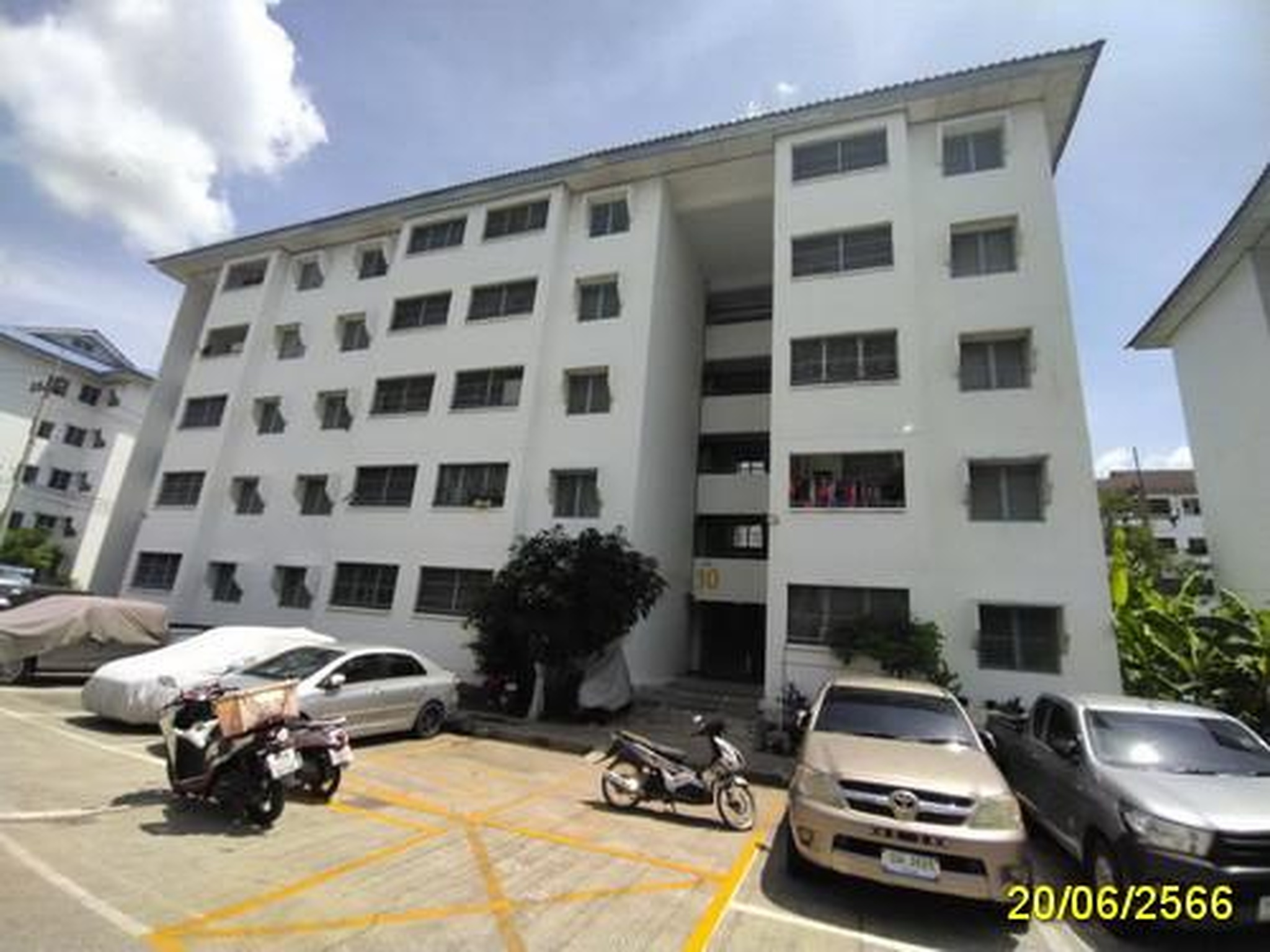 ทรัพย์สถาบันโดย GHB คอนโด บ้านเอื้ออาทร พหลโยธิน กม.44 (Baan Ua-Athorn Phaholyothin Km.44)