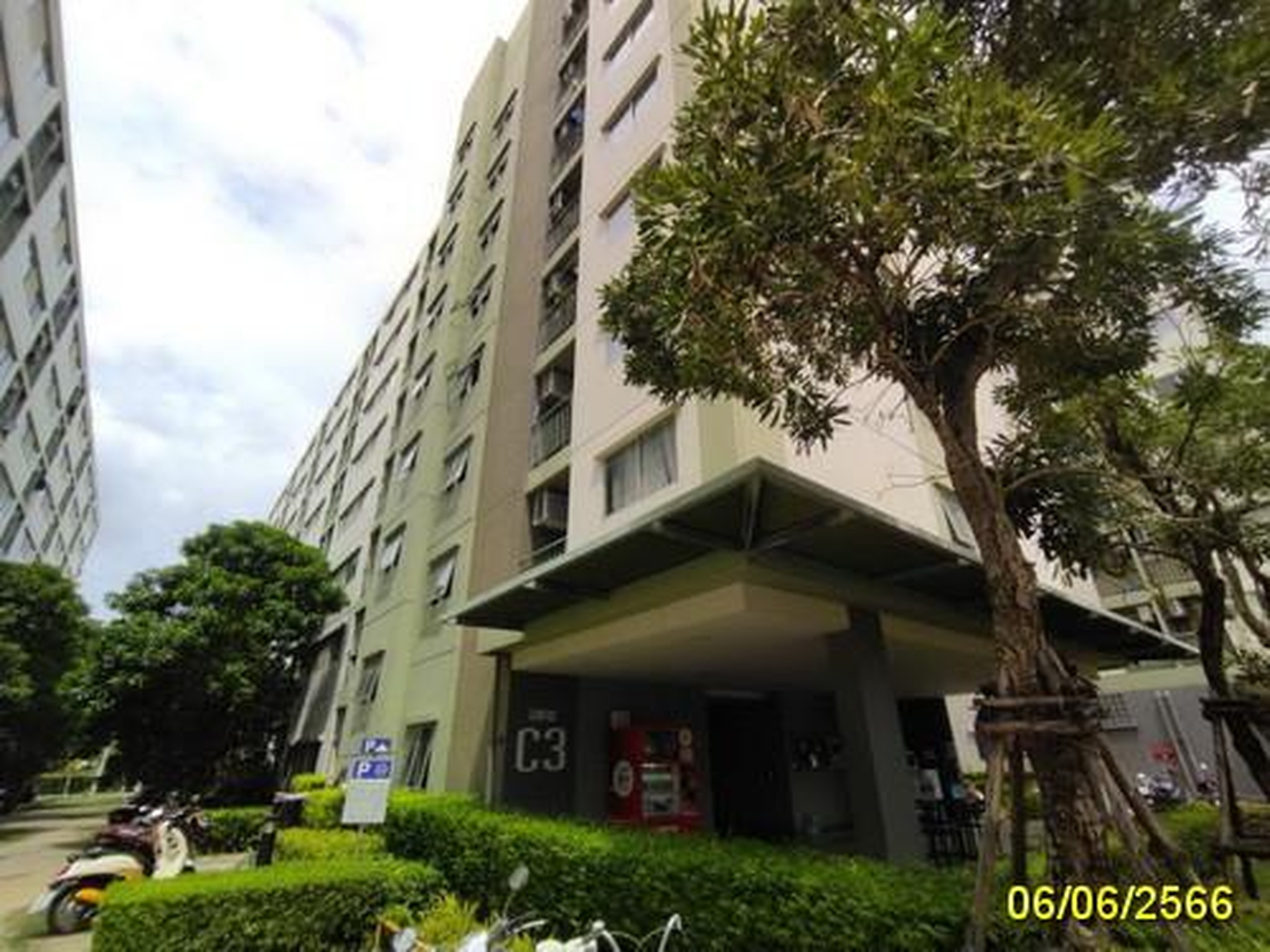 ทรัพย์สถาบันโดย GHB คอนโด ลุมพินี ทาวน์ชิป รังสิต-คลอง1 (Lumpini Township Rangsit-Klong 1)