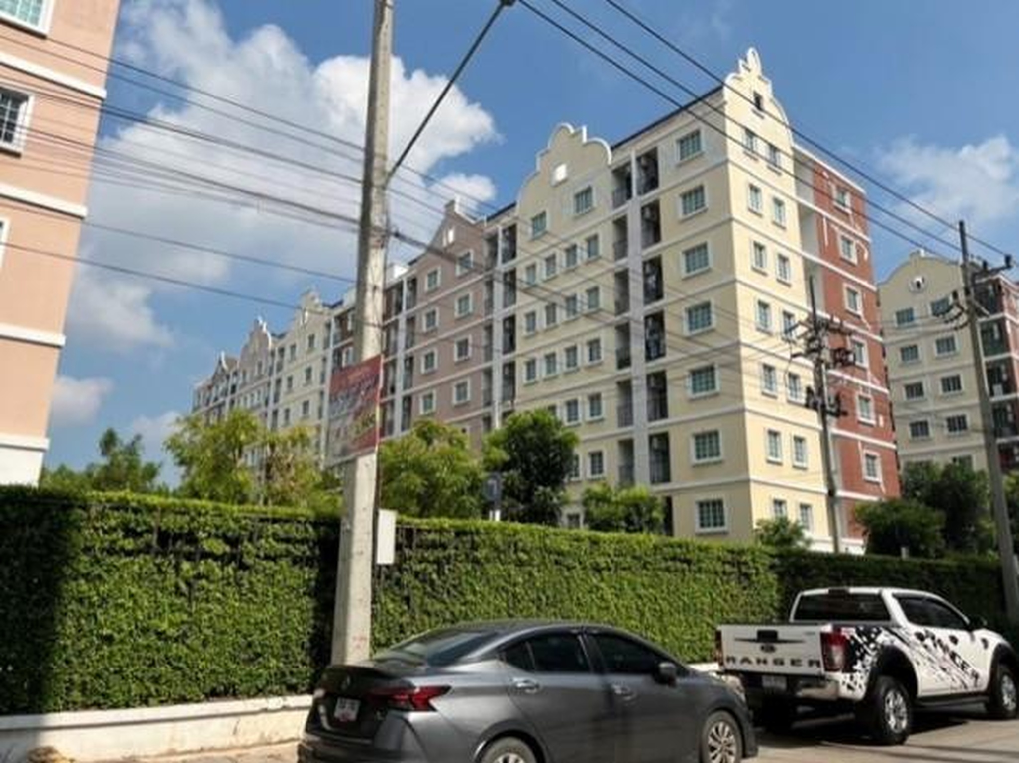 ทรัพย์สถาบันโดย GHB คอนโด ทิวลิป ไลท์ คอนโดมิเนียม อ้อมน้อย (Tulip Lite Condominium Omnoi)