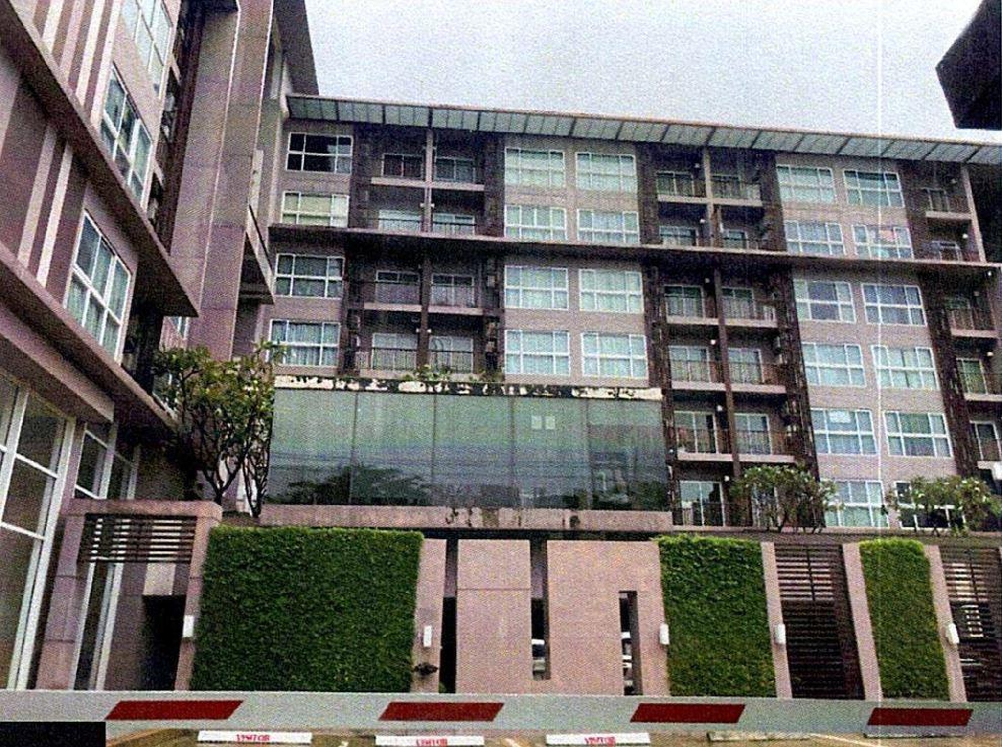 ทรัพย์สถาบันโดย GHB คอนโด ดับเบิ้ล เลค คอนโดมิเนียม เมืองทองธานี เฟส 2 (Double Lake Condominium Muang Thong Thani Phase2)