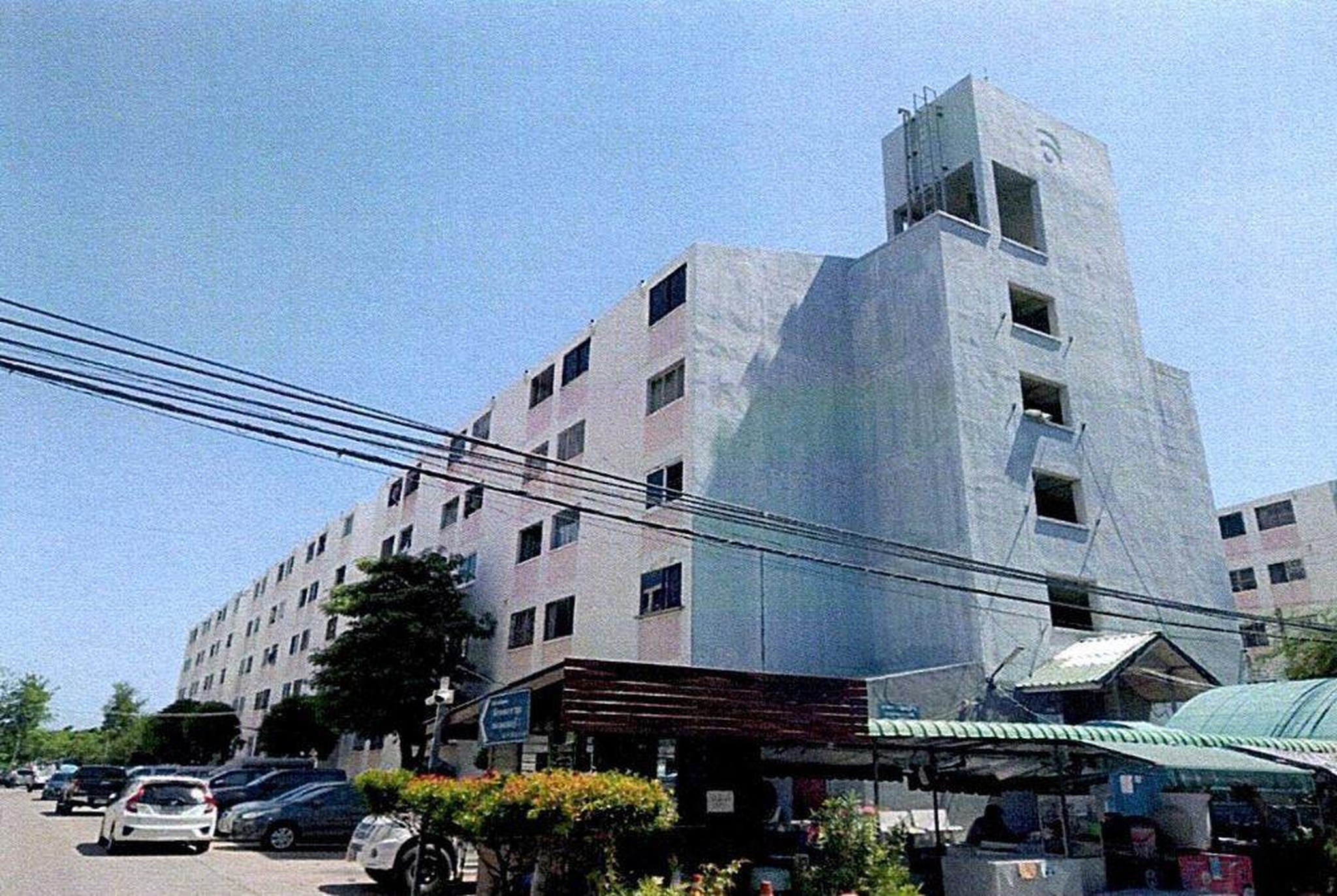 ทรัพย์สถาบันโดย GHB คอนโด เคหะชุมชนธนบุรี 5 (Thonburi Community Housing Project 5)