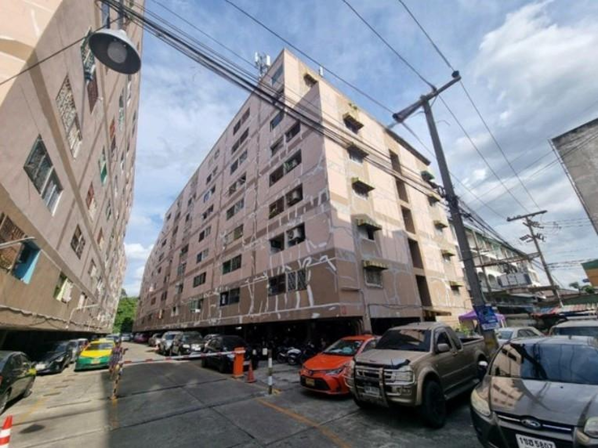 ทรัพย์สถาบันโดย GHB คอนโด ป.ปิ่นเกล้า คอนโดมิเนียม โครงการ 2 (Por Pinklao Condominium Phase 2)