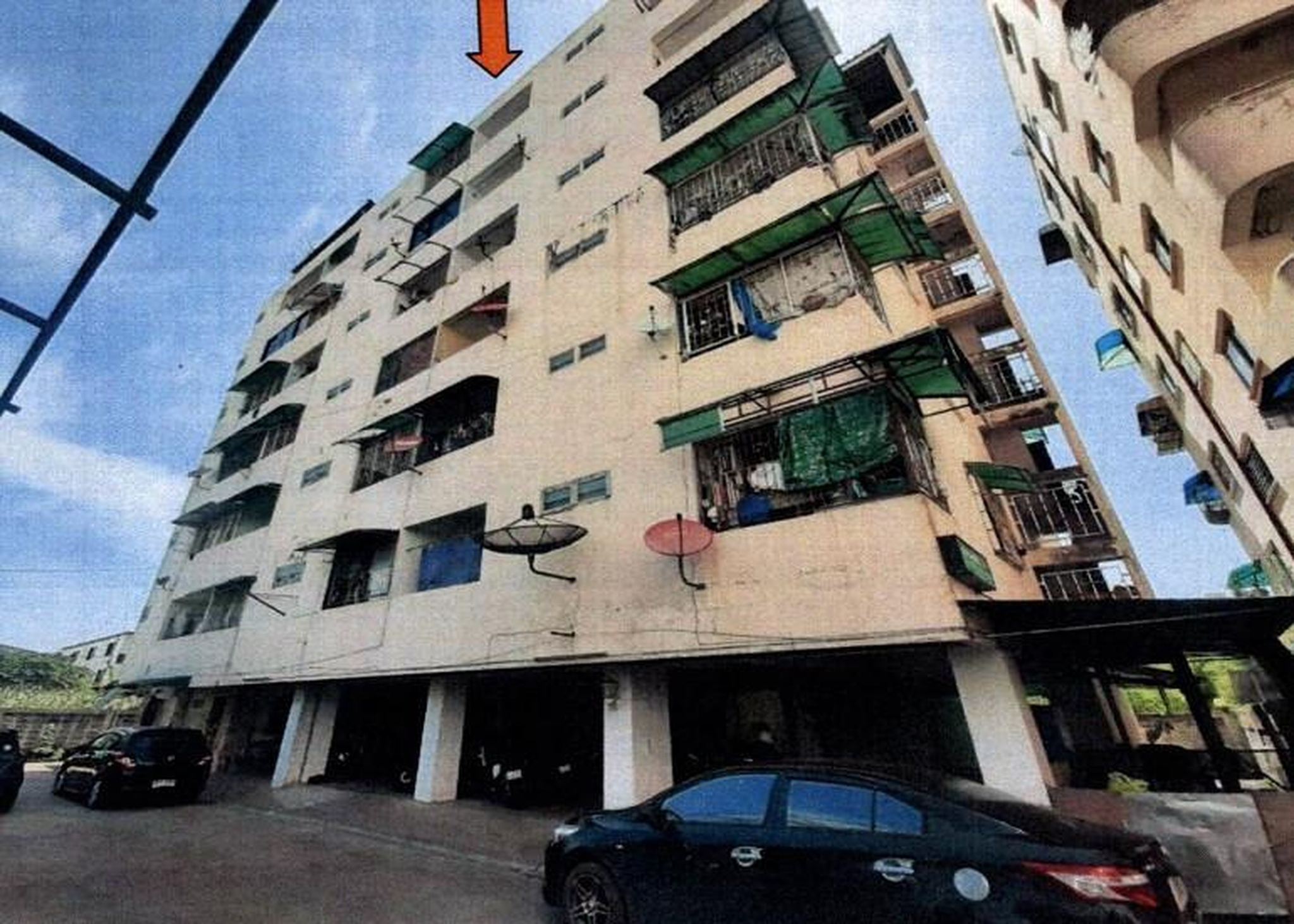ทรัพย์สถาบันโดย GHB คอนโด สุขสวัสดิ์ คอนโดมิเนียม (Saksawat Condominium)
