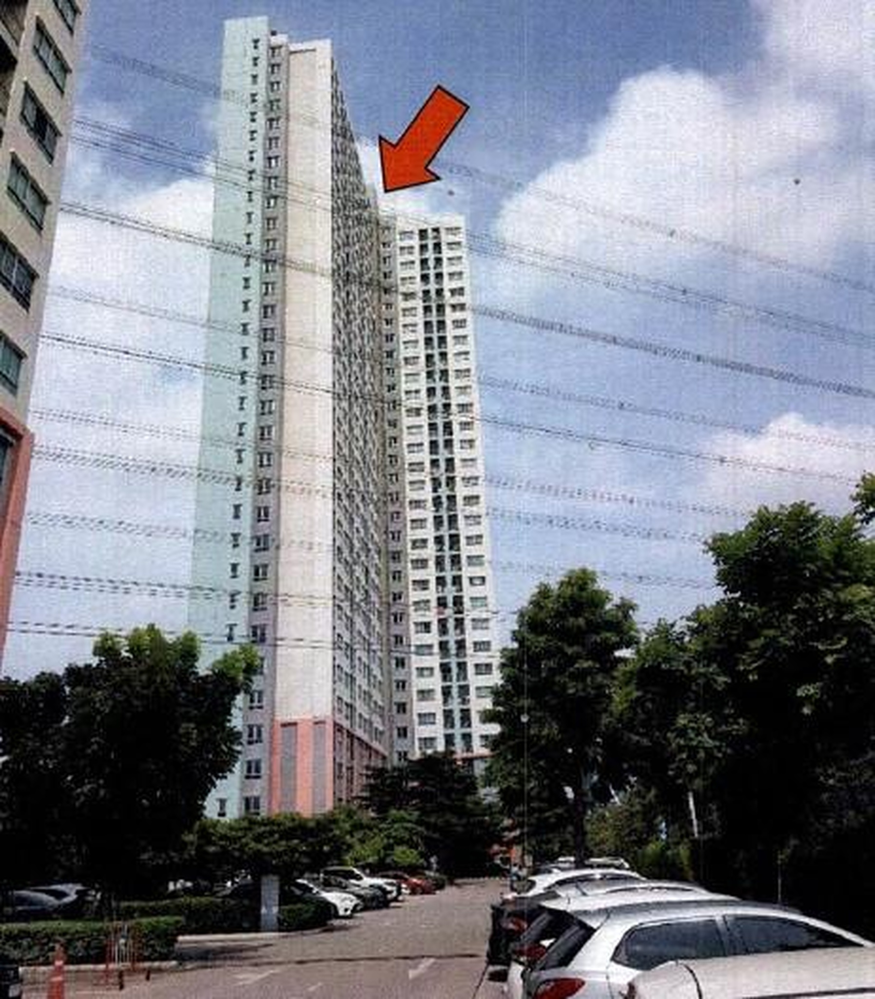 ทรัพย์สถาบันโดย GHB คอนโด ลุมพินี วิลล์ ประชาชื่น-พงษ์เพชร 2 (Lumpini Ville Prachachuen-Phongphet 2)