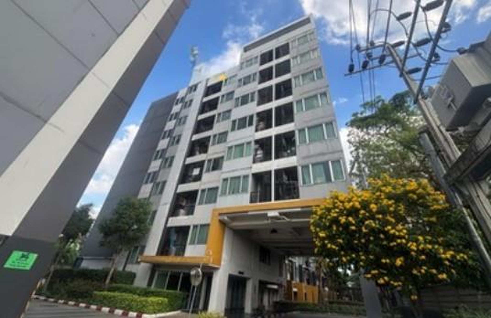 ทรัพย์สถาบันโดย GHB คอนโดใกล้ MRT บางรักใหญ่ เอส 9 คอนโดมิเนียม (S9 Condominium)