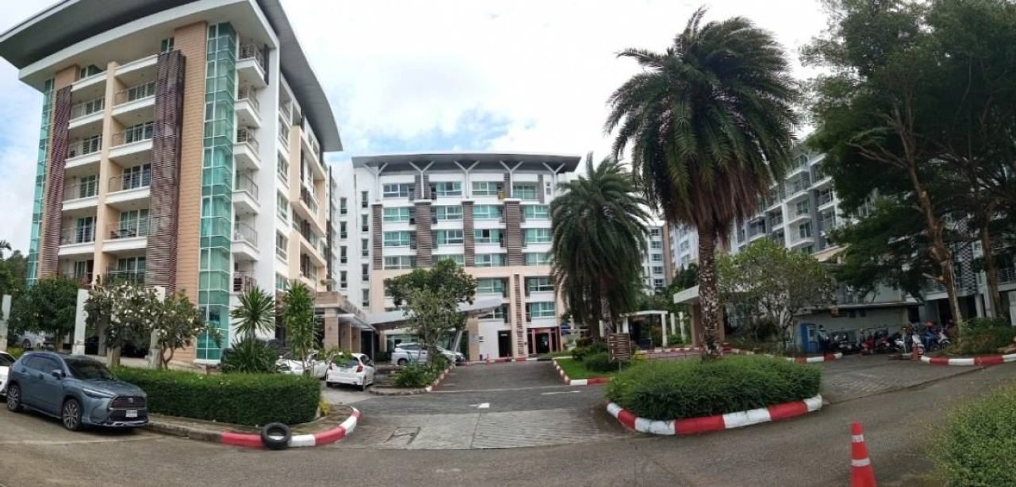 ทรัพย์สถาบันโดย SCB คอนโด เดอะ รอยัลเพลส คอนโดมิเนียม ภูเก็ต 2 (The Royal Place Condominium Phuket 2)
