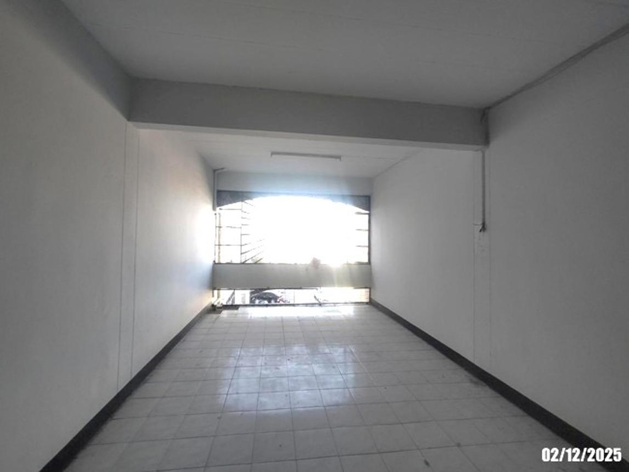 ทรัพย์สถาบันโดย KASIKORNBANK คอนโด สาธิต คอนโดมิเนียม (Sathit Condominium)