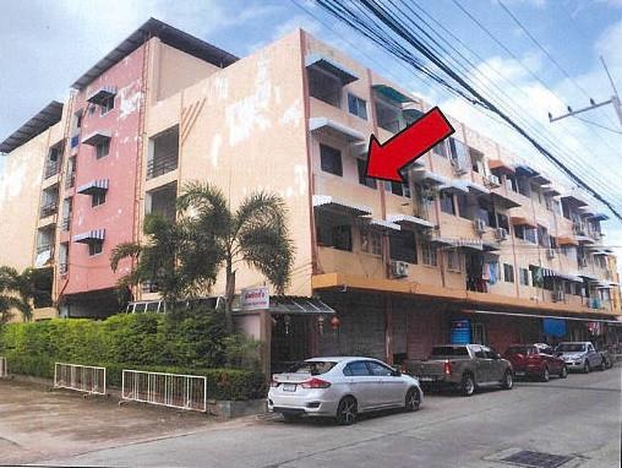ทรัพย์สถาบันโดย GHB คอนโด พี แอนด์ พี คอนโดทาวน์ (P & P Condotown)