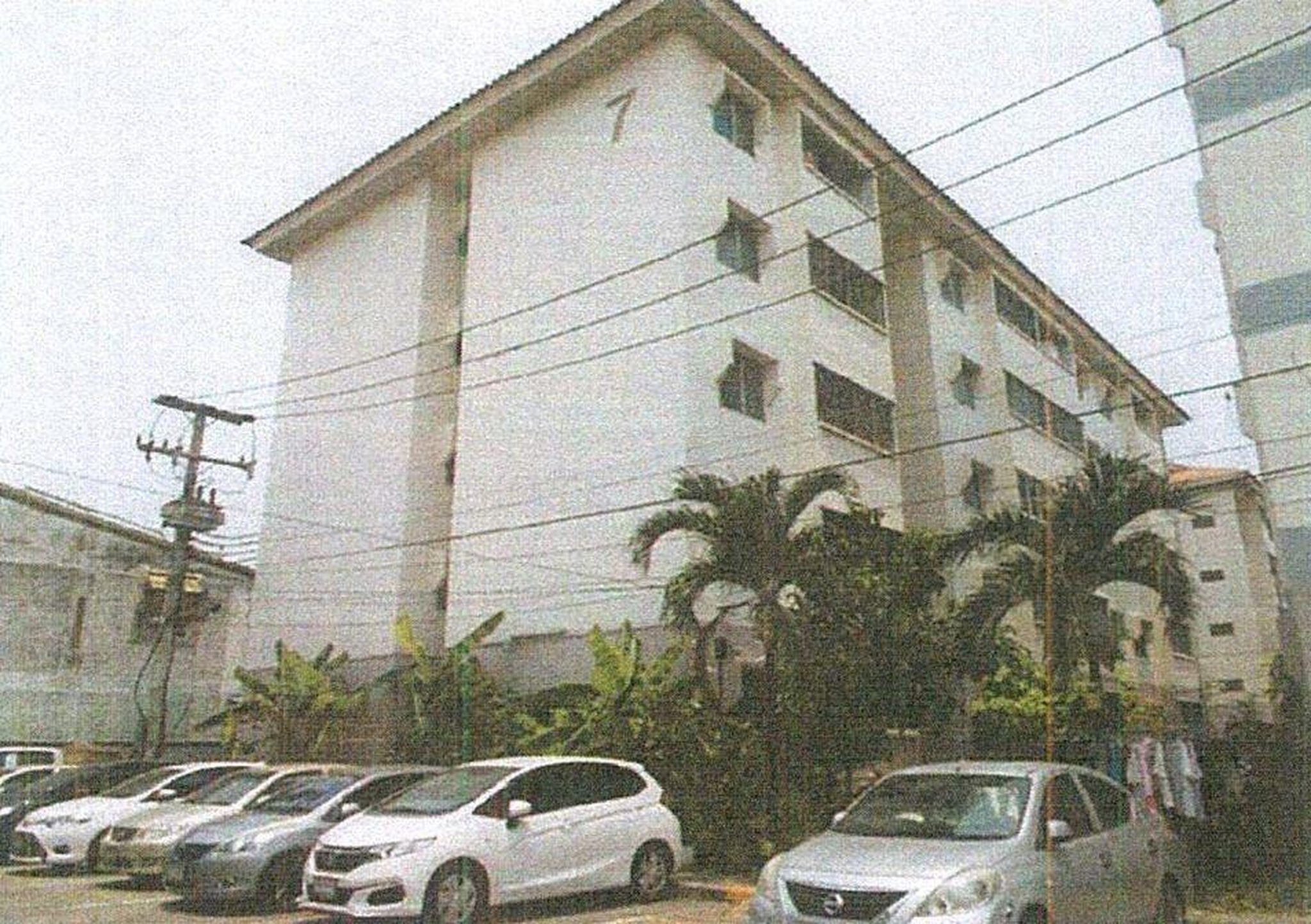 ทรัพย์สถาบันโดย GHB คอนโด บ้านเอื้ออาทร เสมาฟ้าคราม 1 (Baan Ua-Athorn Sema Fa-Cram 1)