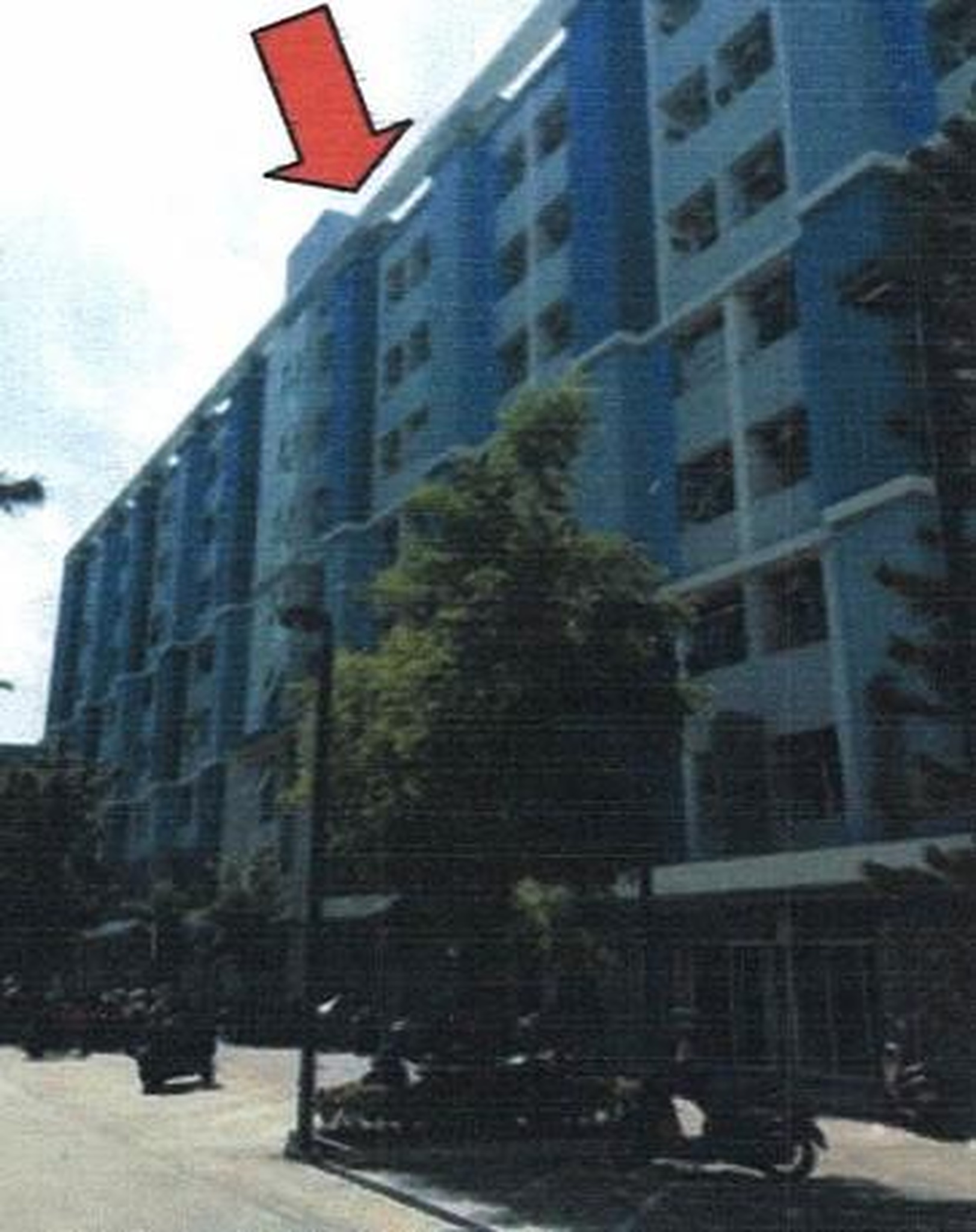 ทรัพย์สถาบันโดย GHB คอนโด อยู่รวยคอนโด นวมินทร์ 135 (Yuruay Condo Nawamin 135)