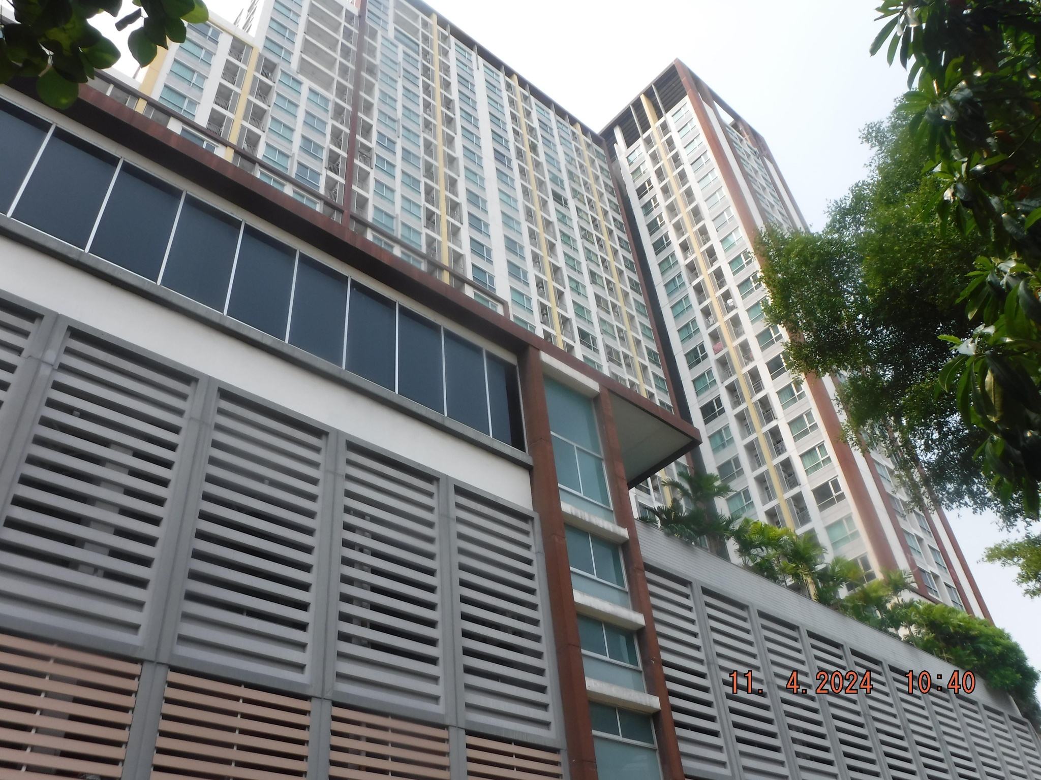ทรัพย์สถาบันโดย GHB คอนโดติด BTS ตลาดพลู คาซ่า คอนโด รัชดา-ราชพฤกษ์ (Casa Condo Ratchada-Ratchaphruek)